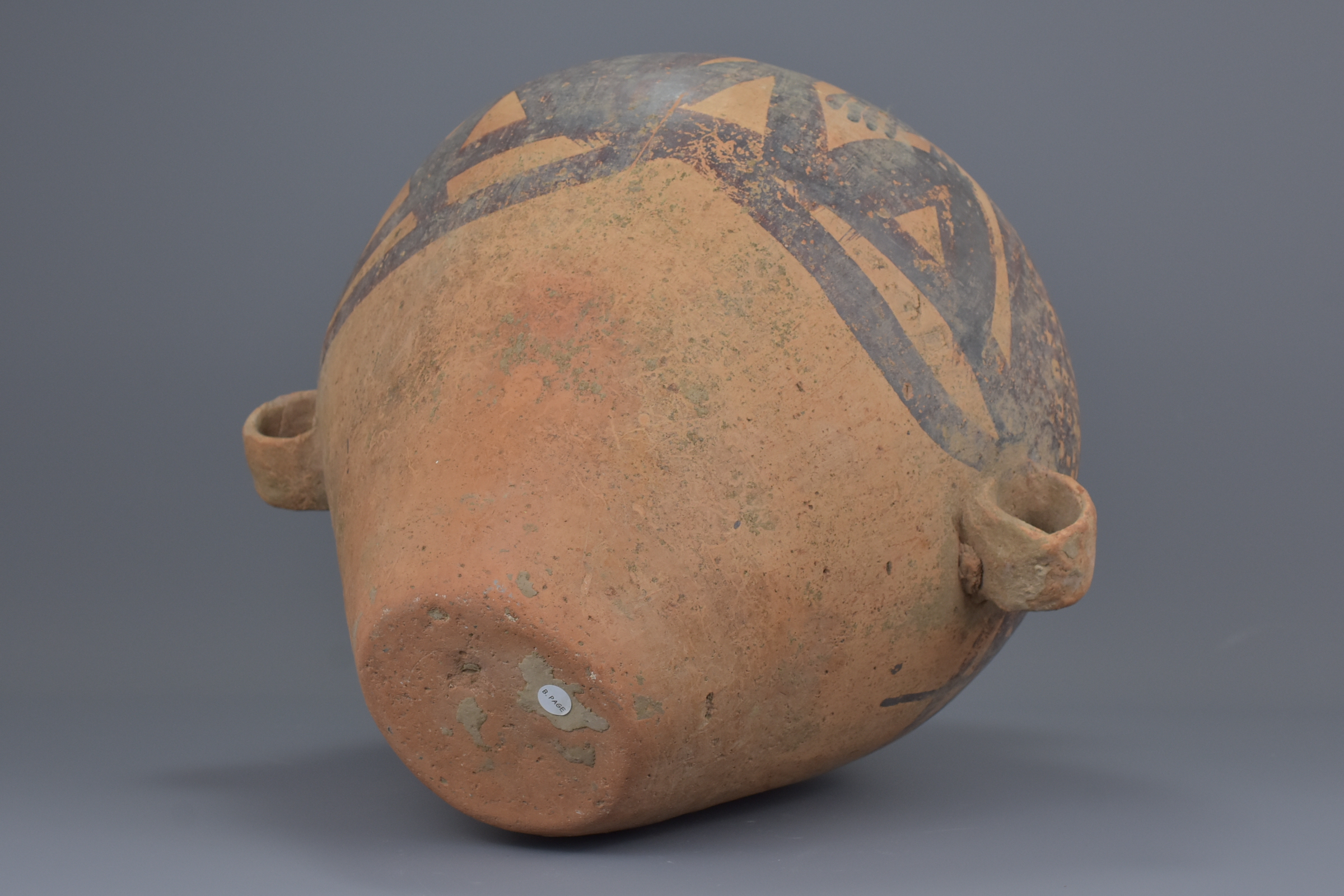 A Large Chinese Neolithic Machang Painted Pottery Jar (2300-2000 BC) - Image 5 of 7