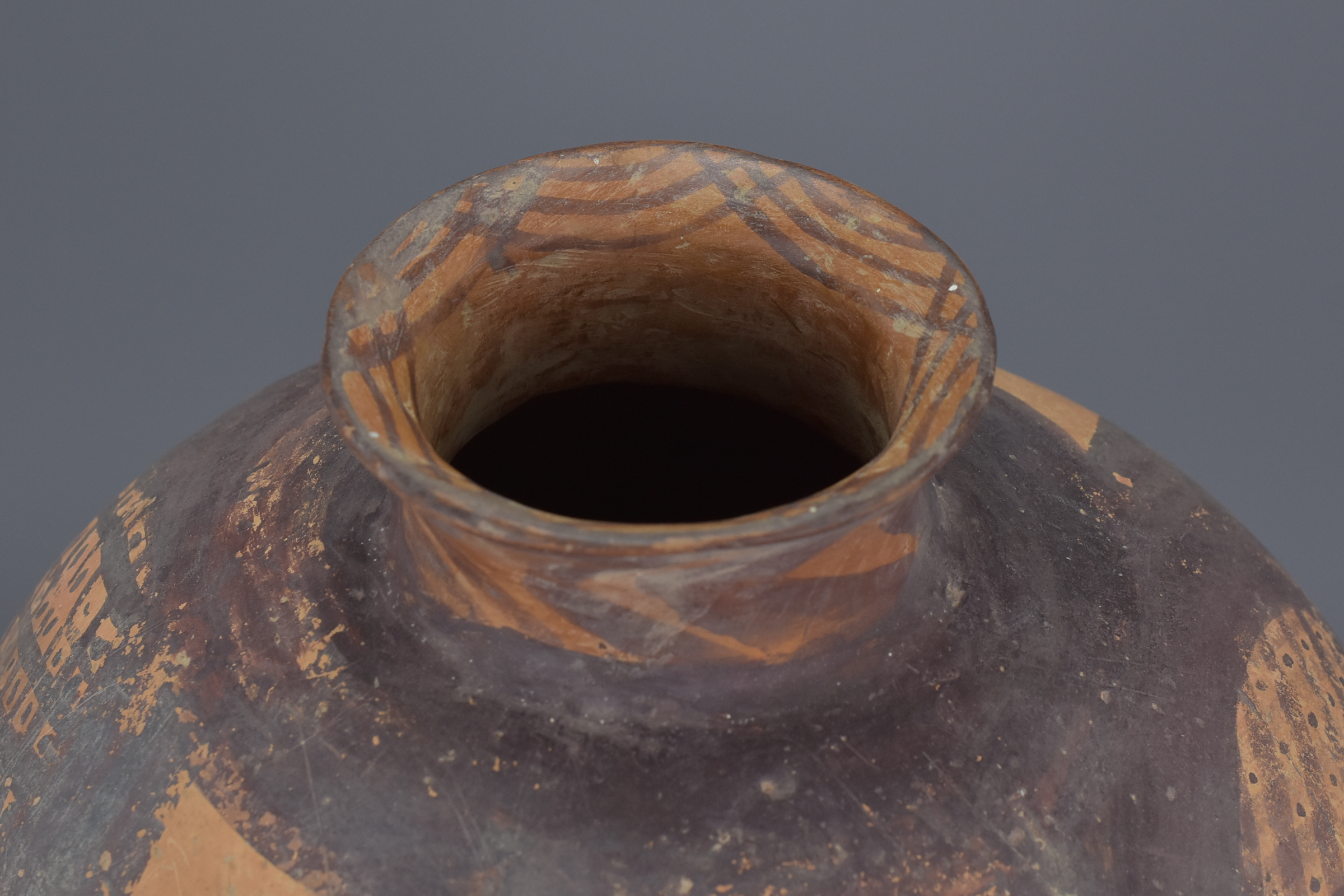 A Large Chinese Neolithic Machang Painted Pottery Jar (2300-2000 BC) - Image 7 of 7