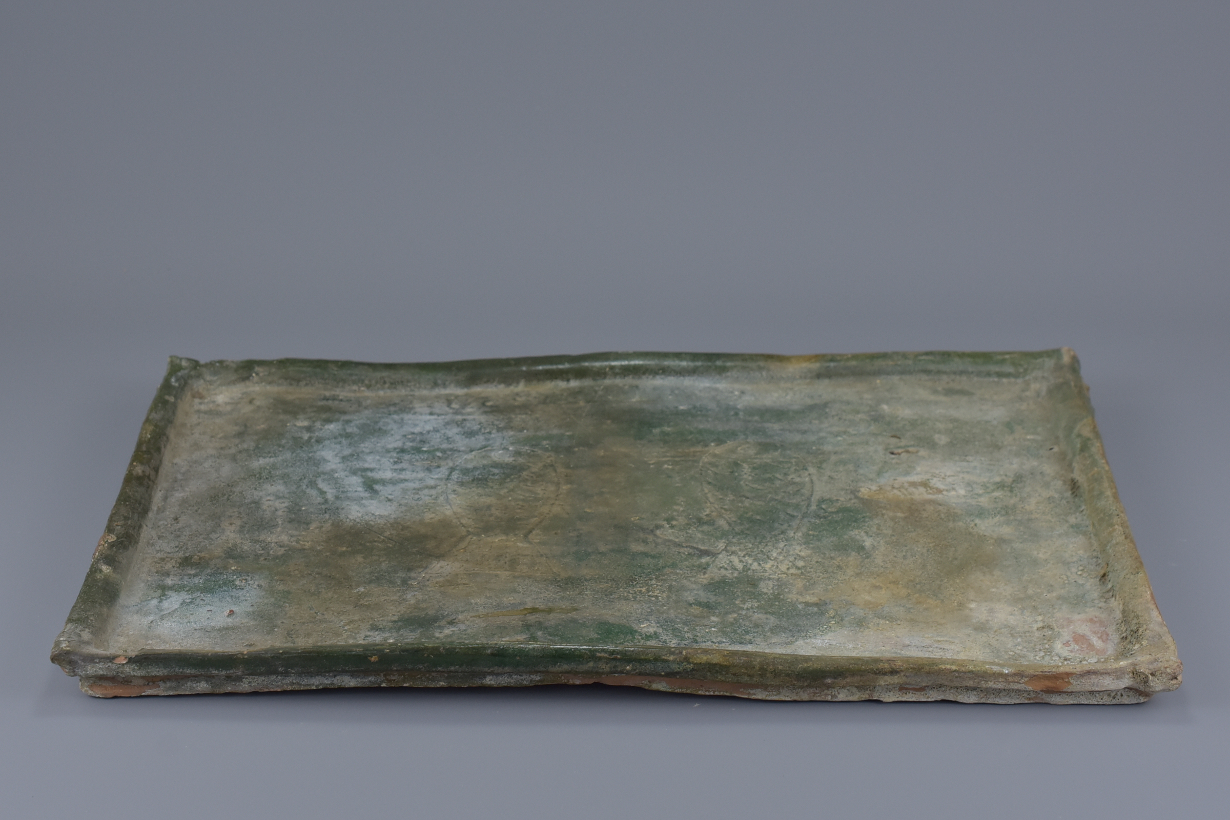 A Rare Chinese Han Dynasty Glazed Pottery Tray with Fish Pattern - Image 4 of 5