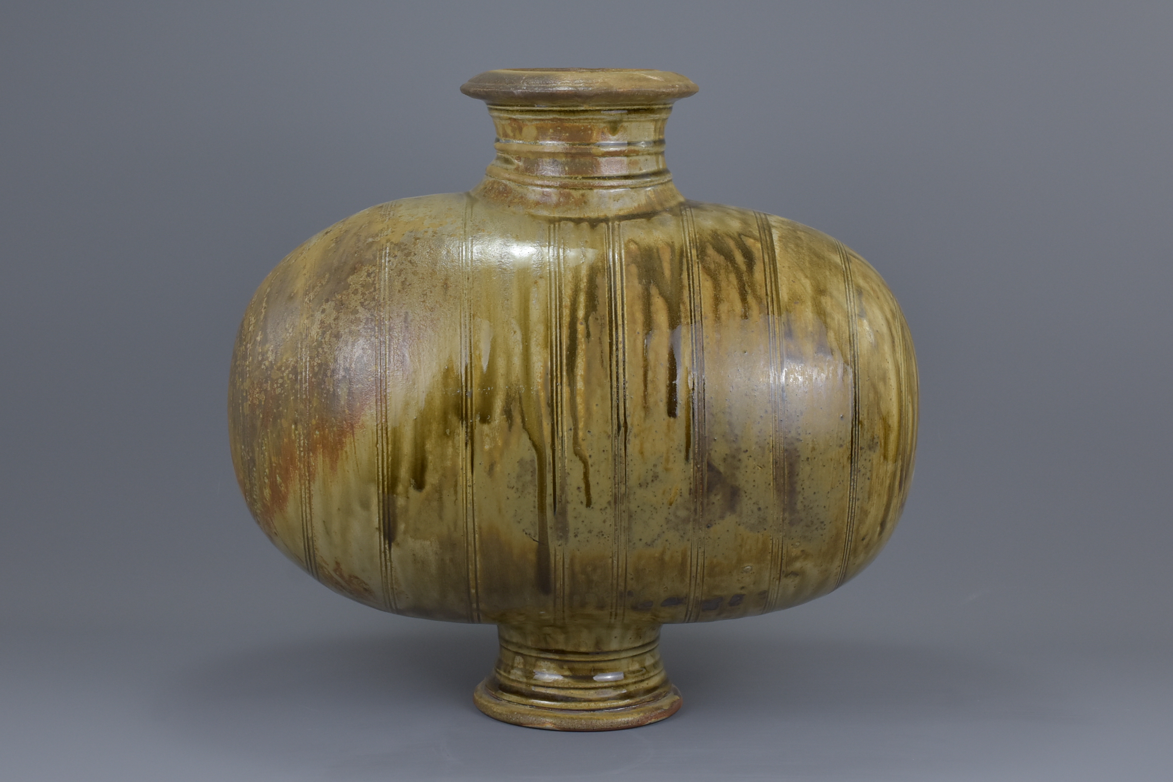 A LARGE Studio Pottery Glazed Stoneware Cocoon Jar by Chris Lewis - Image 5 of 8