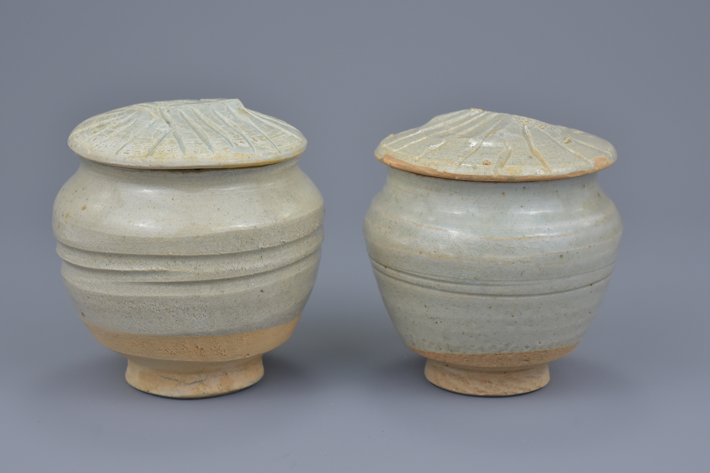 A Pair of Chinese Yuan Dynasty Qingbai Porcelain Covered Jars - Image 3 of 5