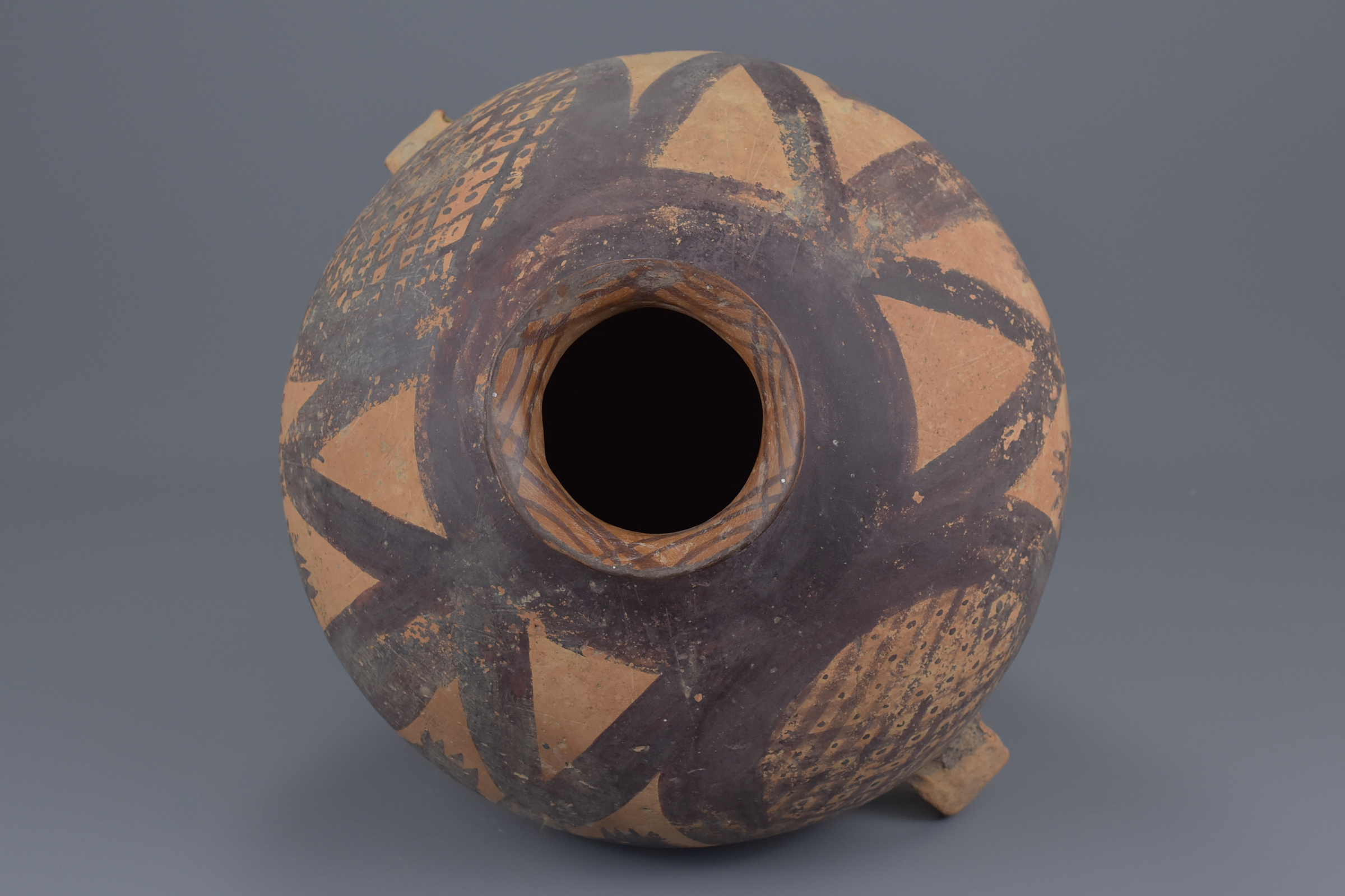 A Large Chinese Neolithic Machang Painted Pottery Jar (2300-2000 BC) - Image 6 of 7