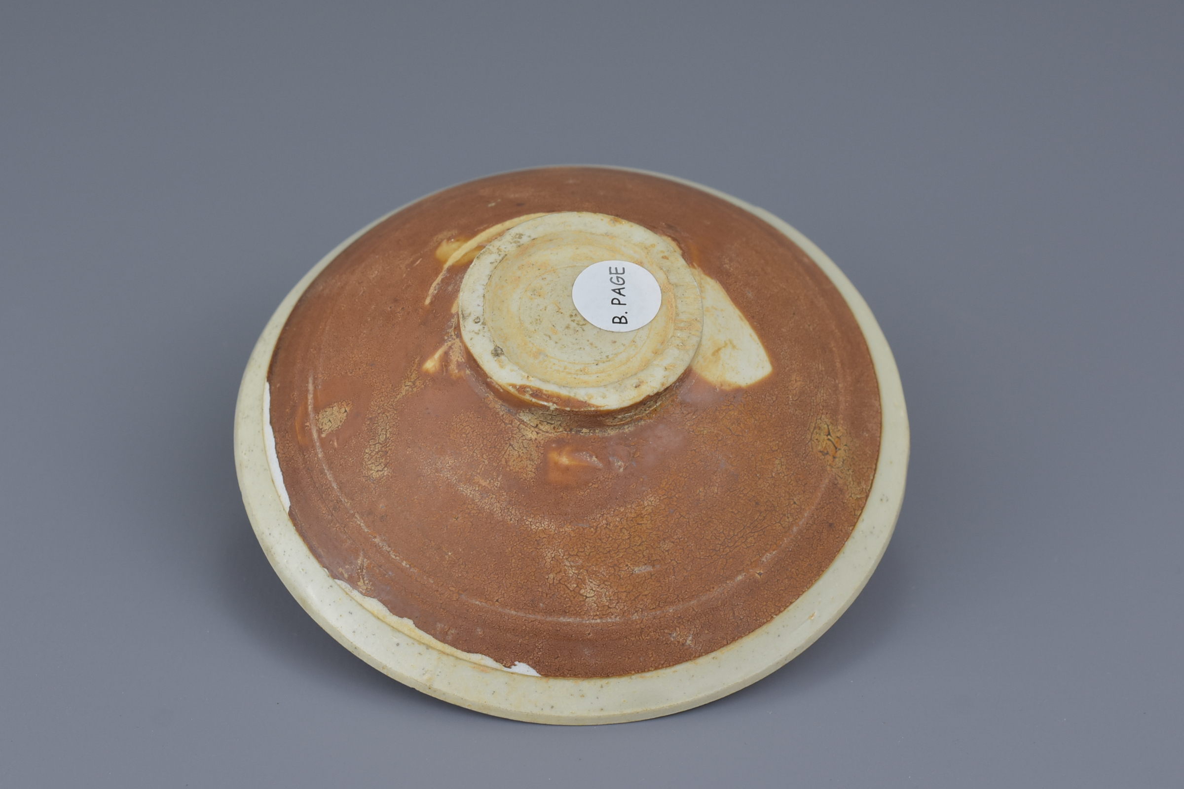 A Chinese Song Dynasty Persimmon Glazed Porcelain Tea Bowl - Image 3 of 6