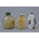 Three Chinese agate snuff bottles