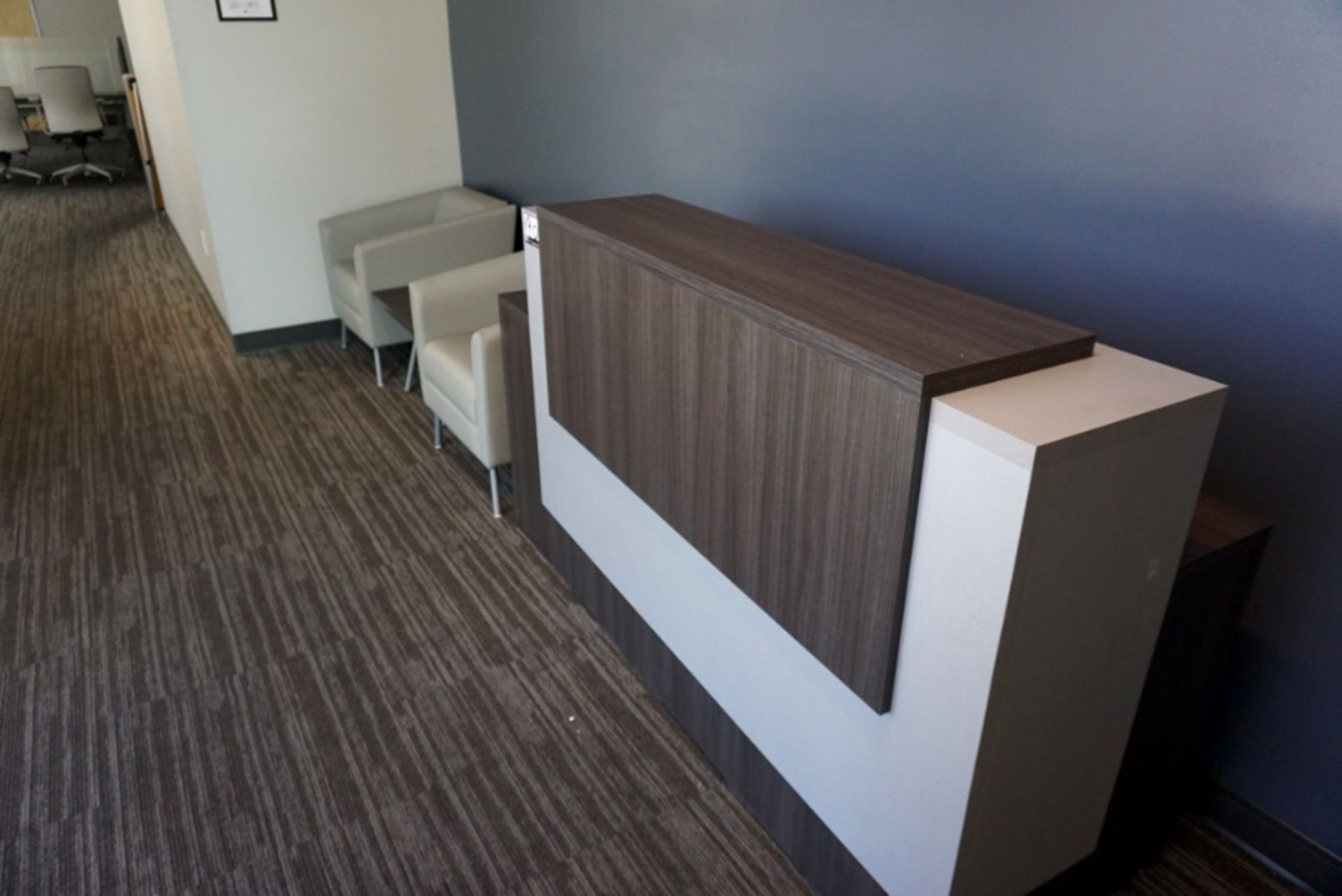 Receptionist Desk w/ 2 Chairs