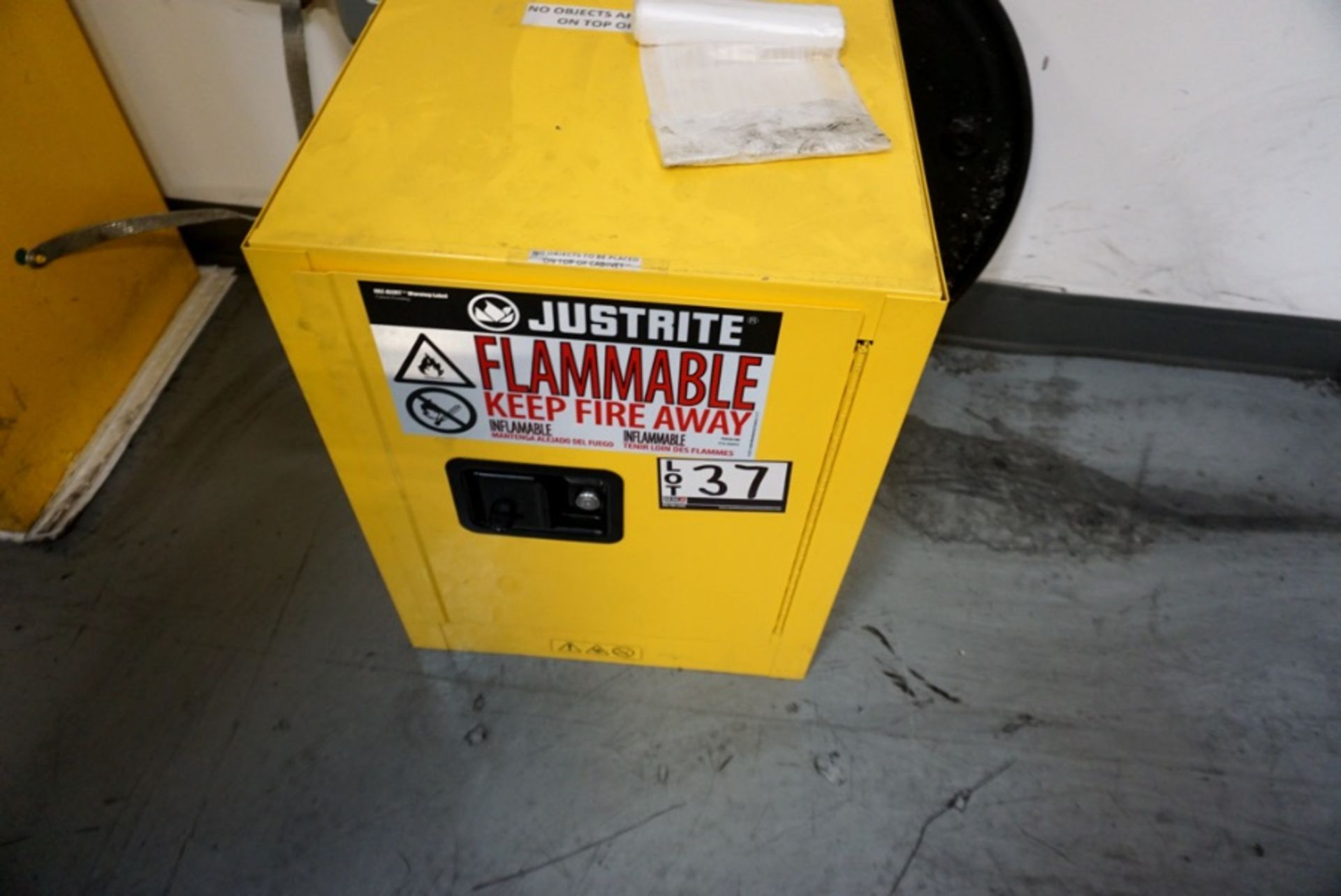 Just Right Flammable Storage Cabinet - Image 3 of 3