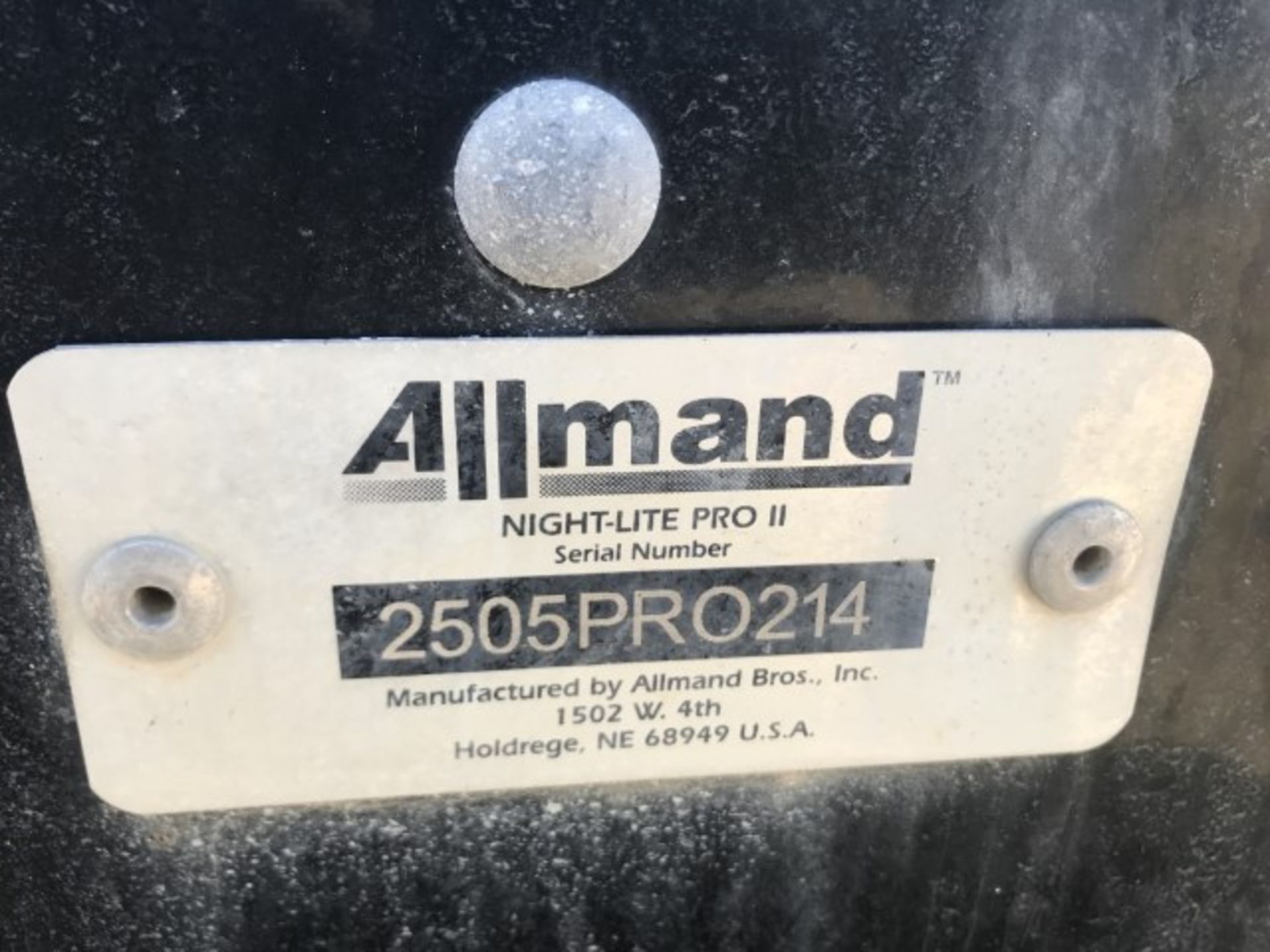 Light Plant/generator Allmand Night lite pro II 2505PR0214 4334 Almond Ligh - Image 7 of 7