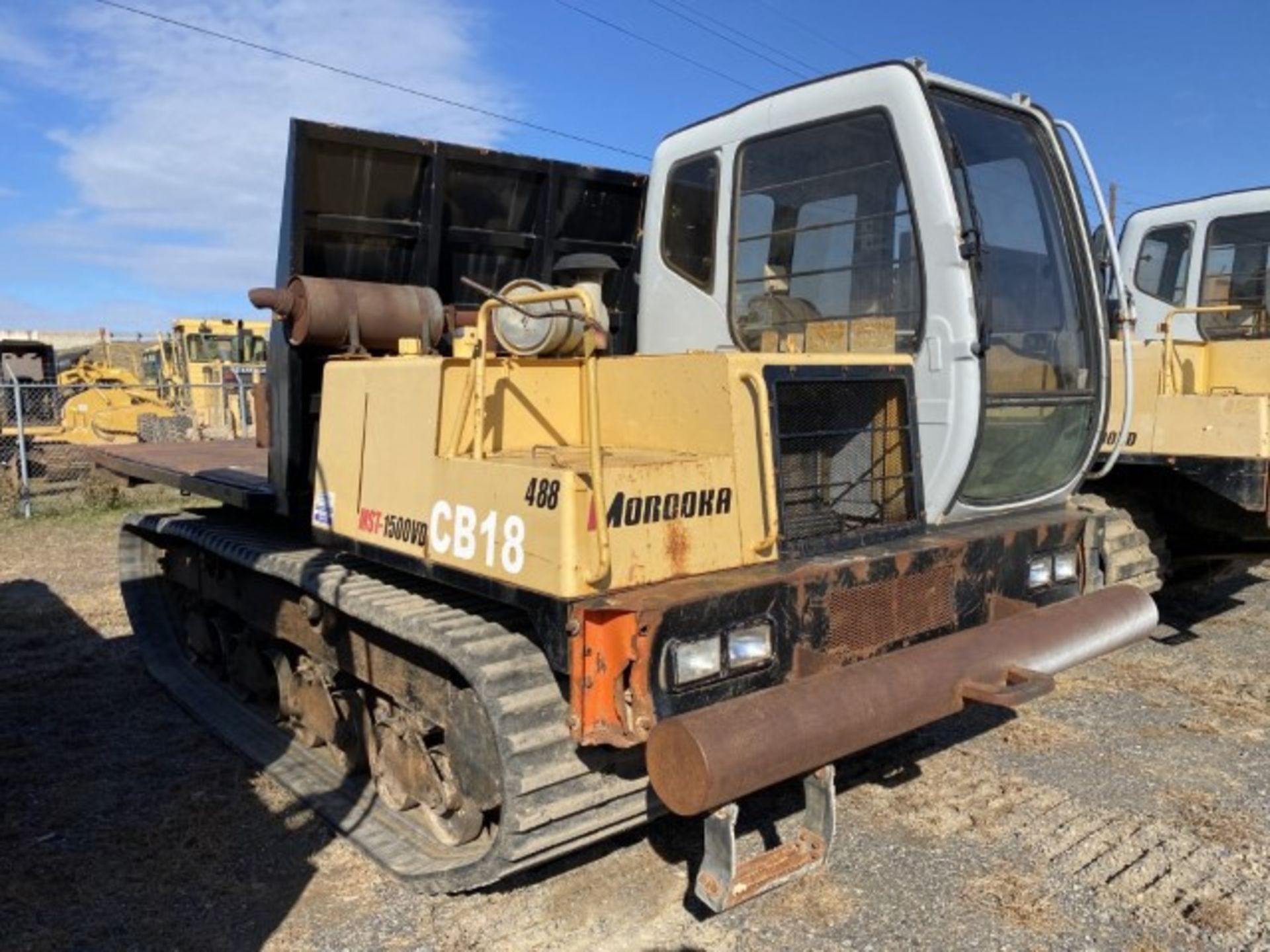 2000 Morooka MST-1500VD Rubber Tracked Hours: 6481 EROPS Dump Bed Located C - Image 2 of 5