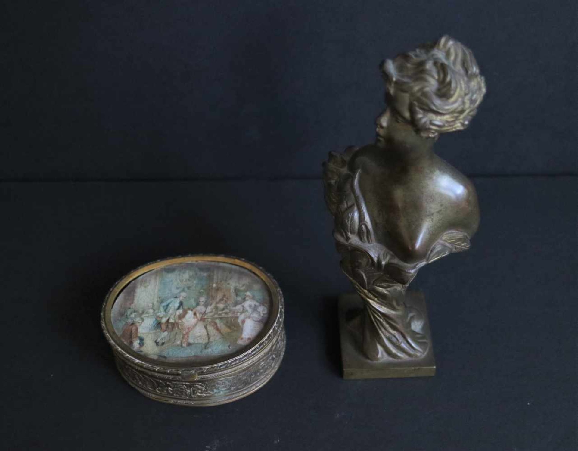 Lot of miscellaneous itemsPharmacy jars (3) Bronze and snuff box - Bild 2 aus 5