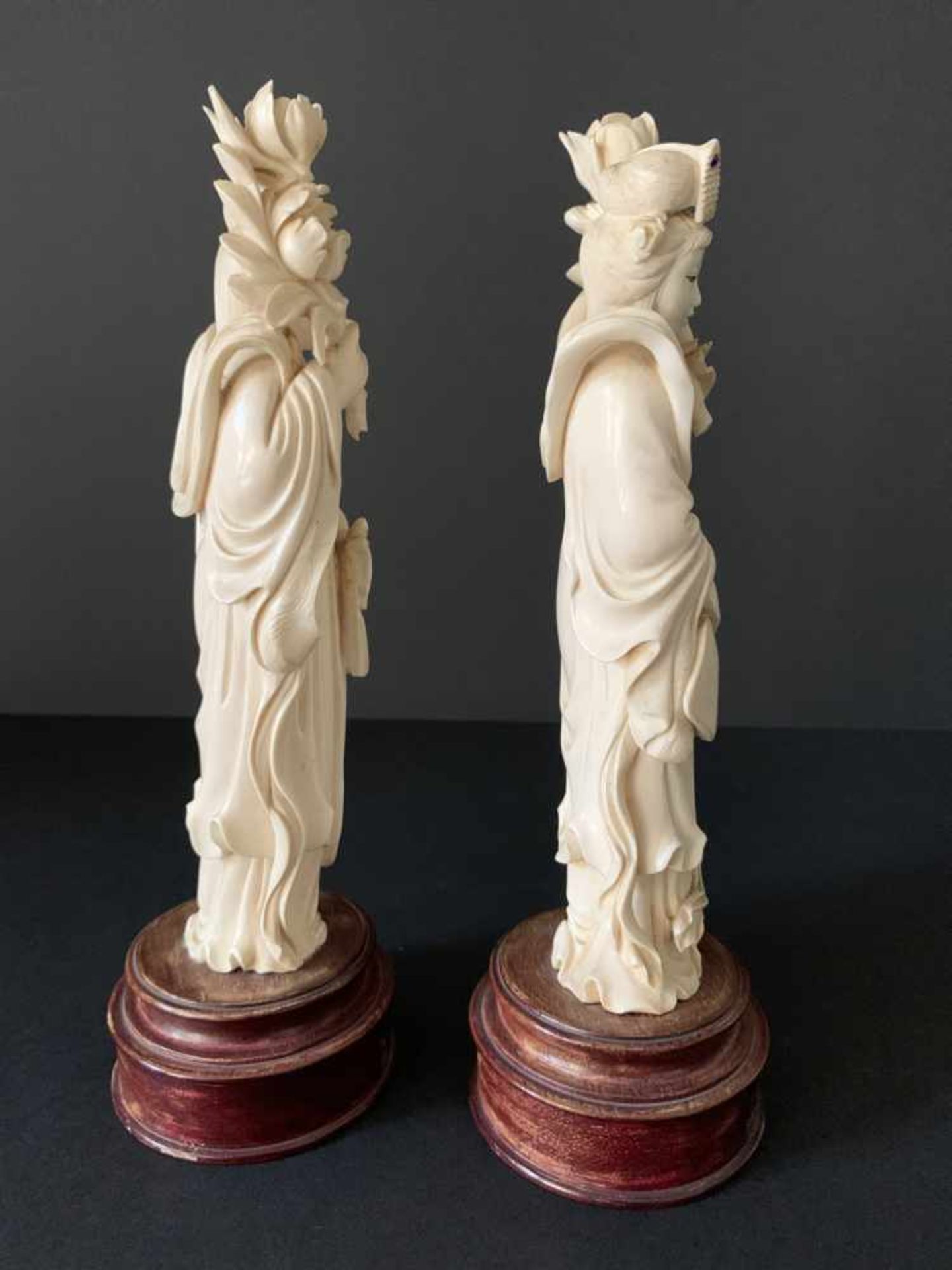 2 Chinese ivory women He Xian GuAnd colored buttons Around 1900 Certificate Arts Ivory ExpertsH - Bild 5 aus 6
