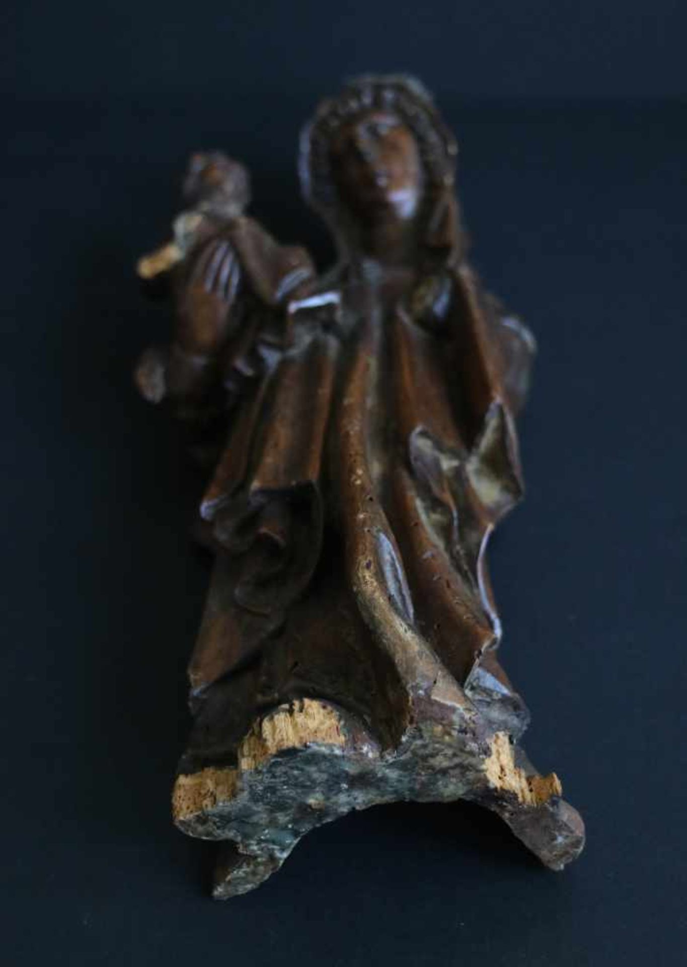 Madonna in wood 17th centuryMadonna in wood 17th centuryH 36 cm - Bild 7 aus 7