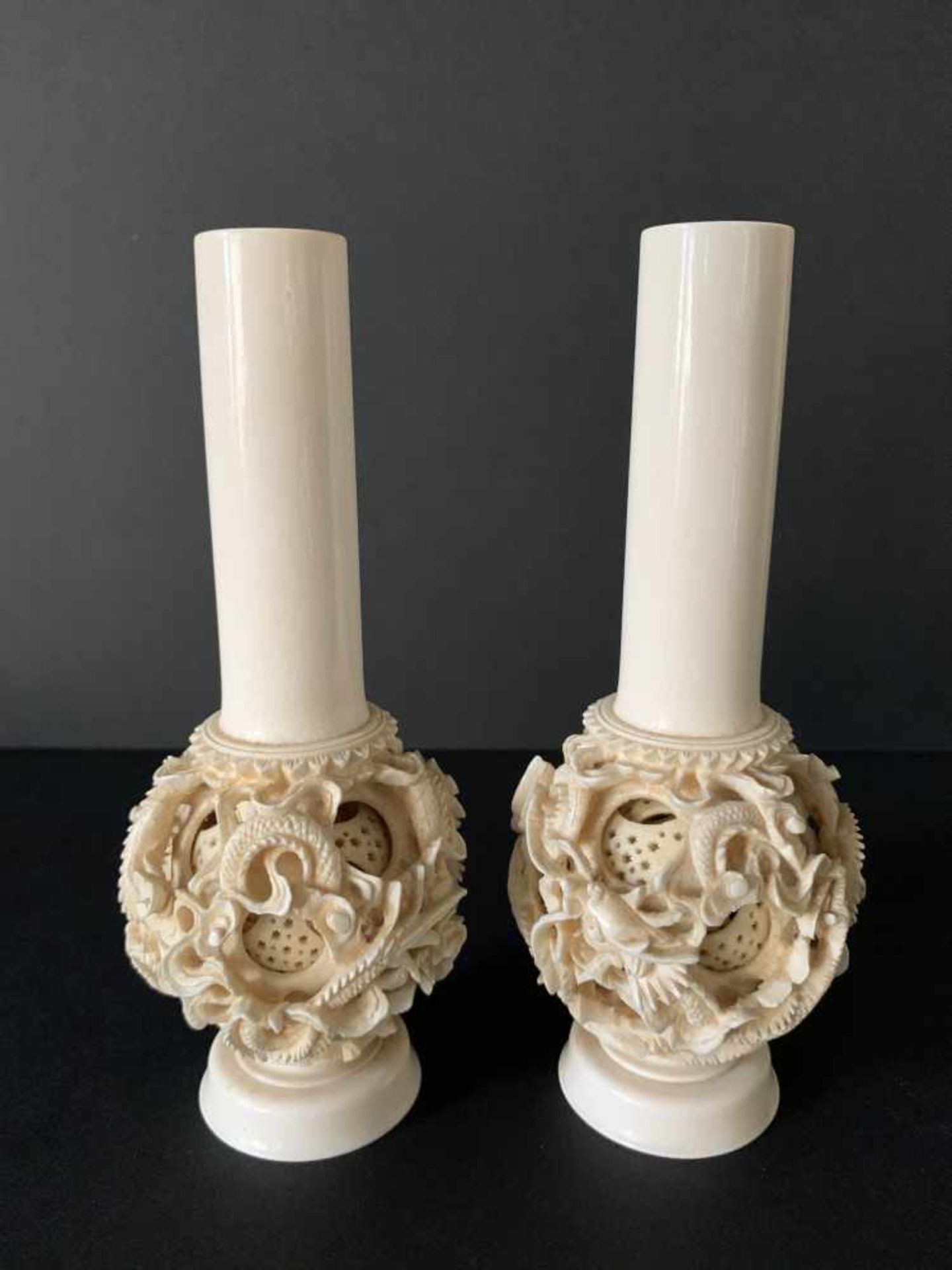 2 Chinese candlesticks with puzzle ball1920 Certificate of Arts Ivory ExpertsH 15.5 cm - Bild 2 aus 6