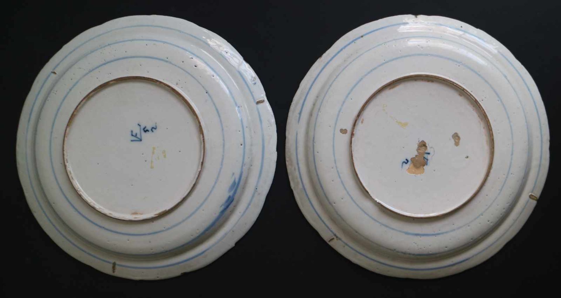 DELFT Van Eenhoorn2 plates with chinoiserie Marked VE, factory De Griekse A Late 17th early 18th - Bild 2 aus 2
