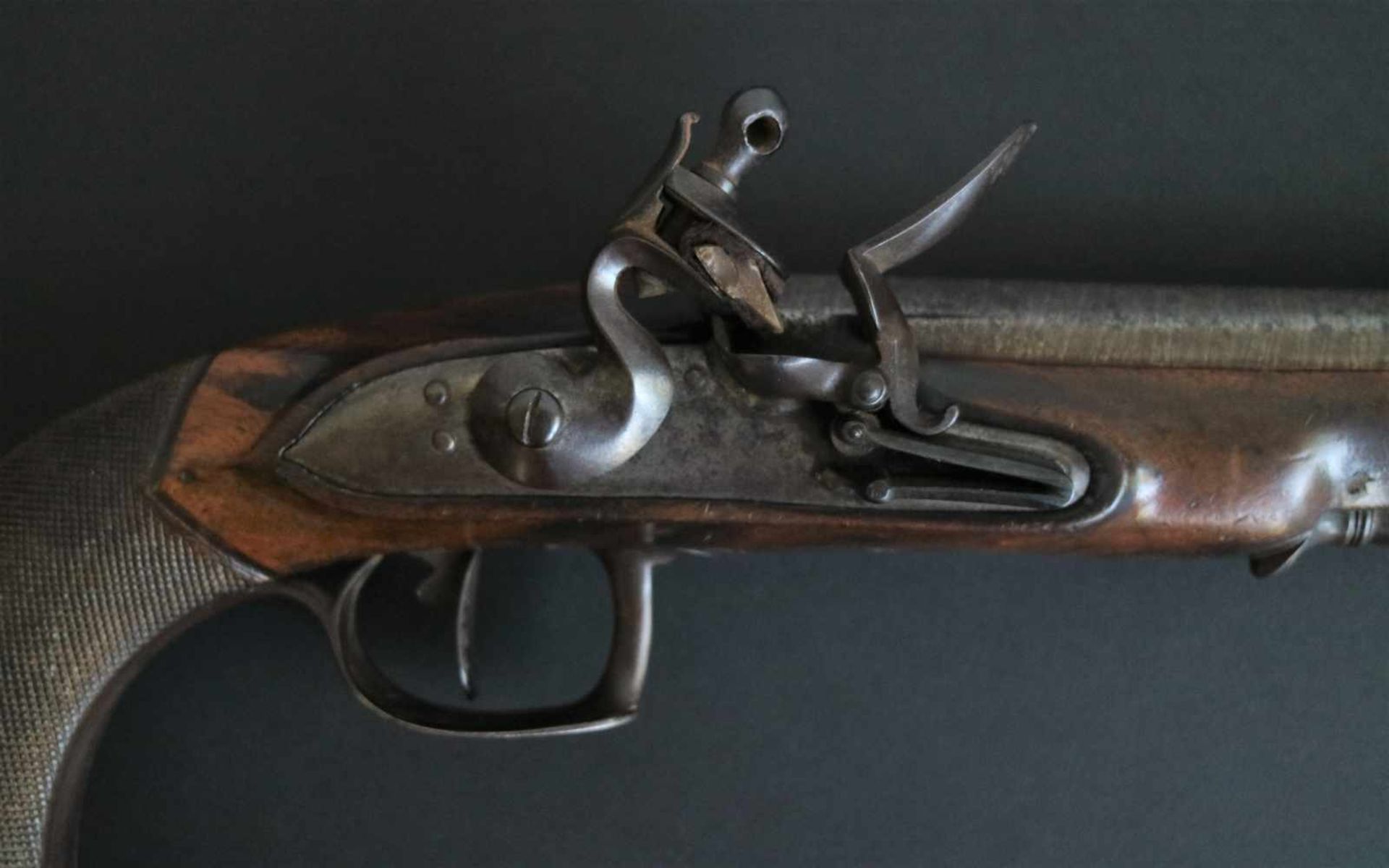 French silex gun 1st Empire periodDamask barrel, engraved end pieces and original loading stickL - Bild 3 aus 6
