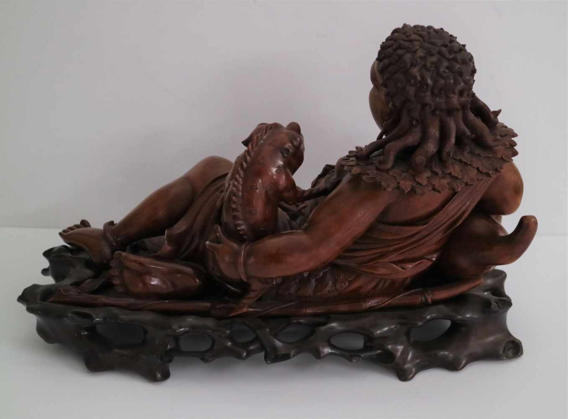 Fine Chinese carving in boxwood from Kubera - Bild 3 aus 5