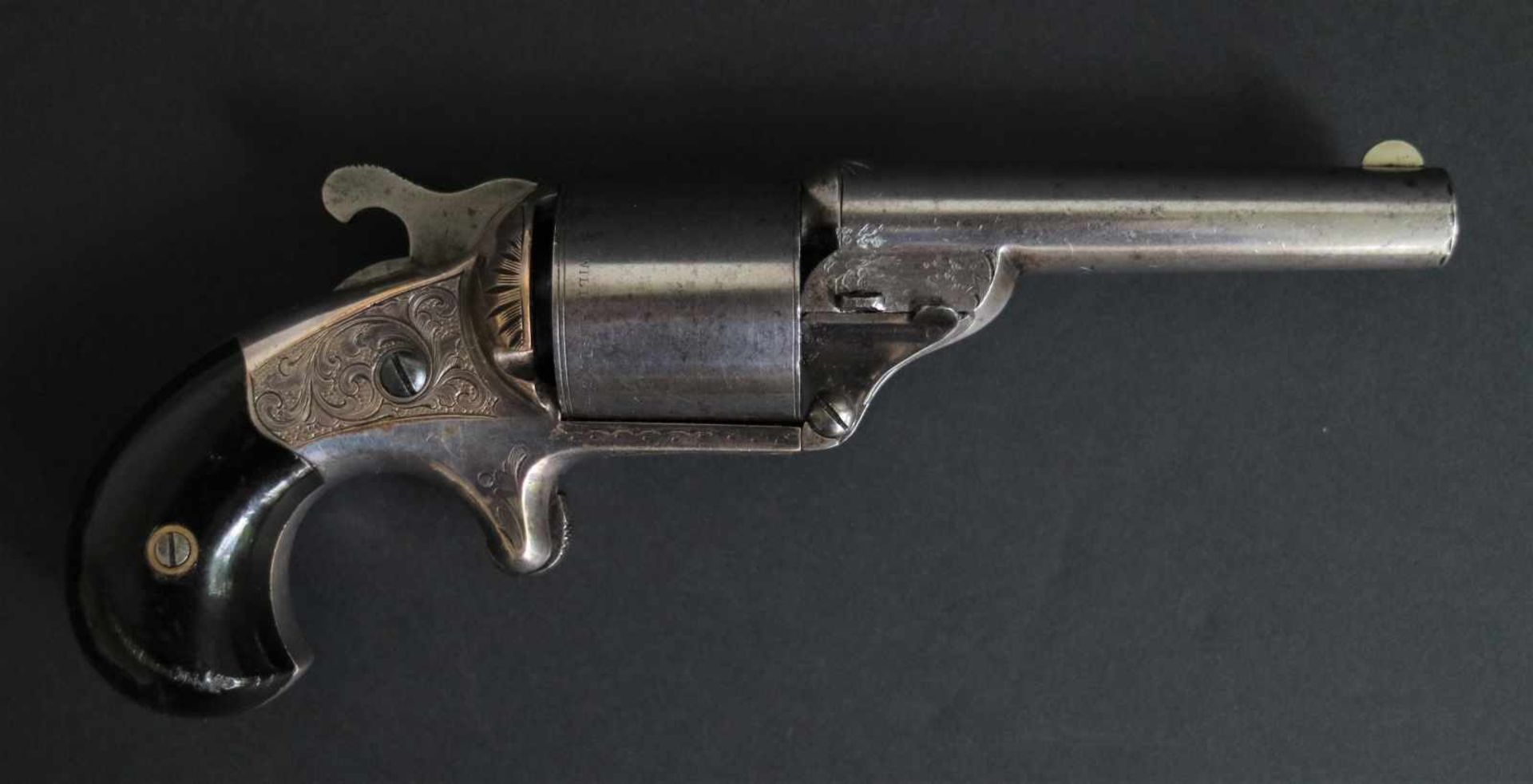US revolver with special cartridges - Bild 2 aus 4