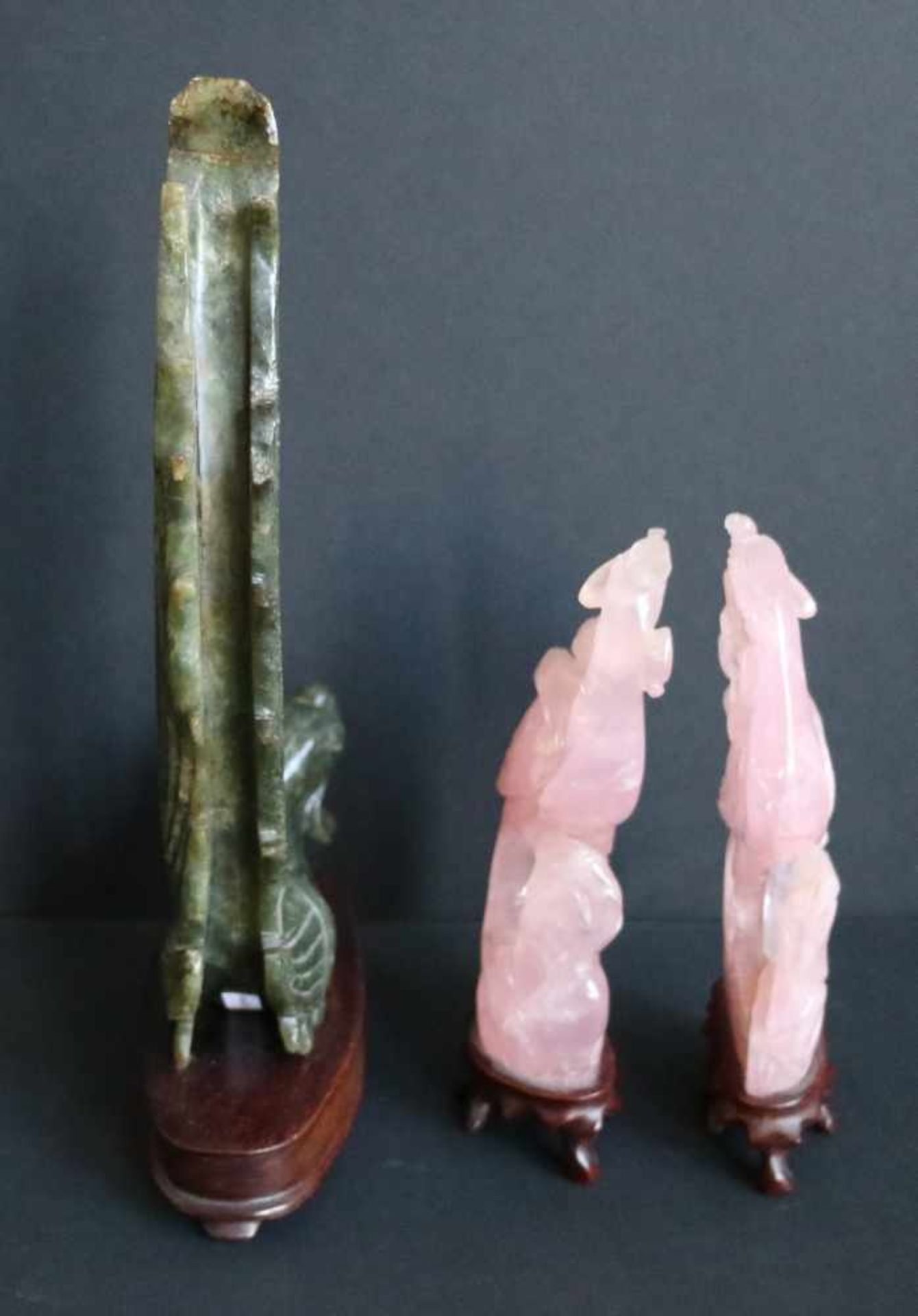 Lot of Asian Phenix in serpentine and couple in pink quartz - Bild 4 aus 4