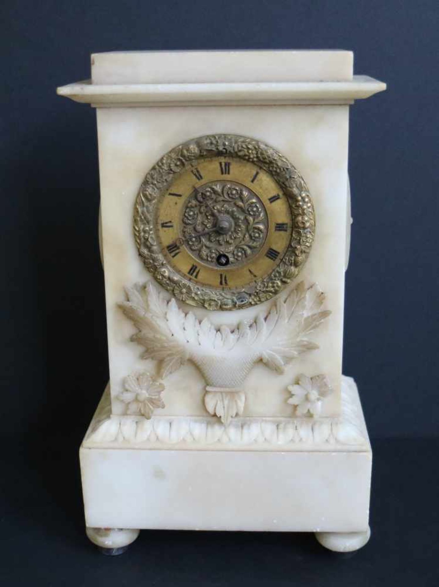 Alabaster clock