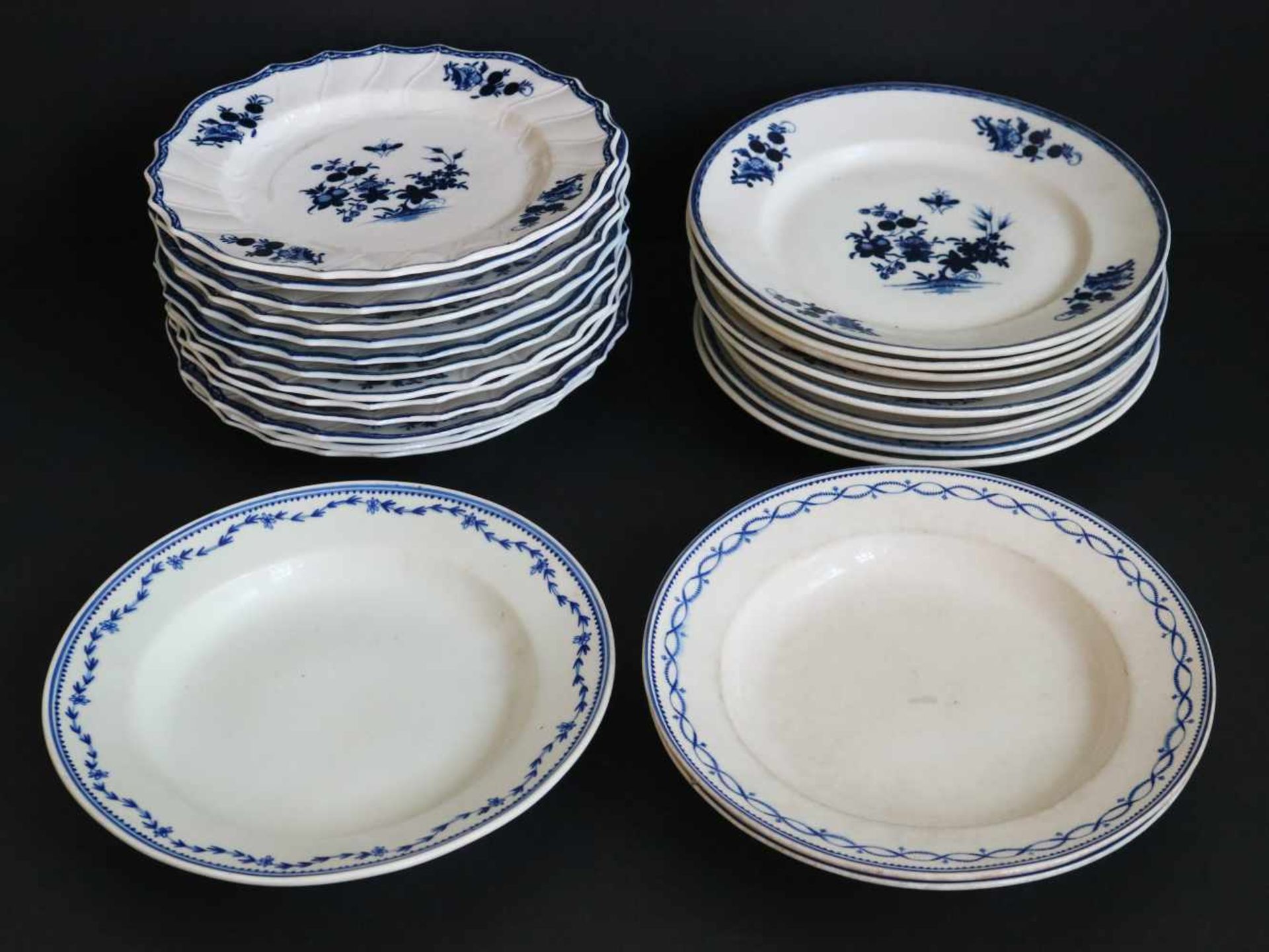 Lot of Tournai porcelain - Bild 2 aus 4