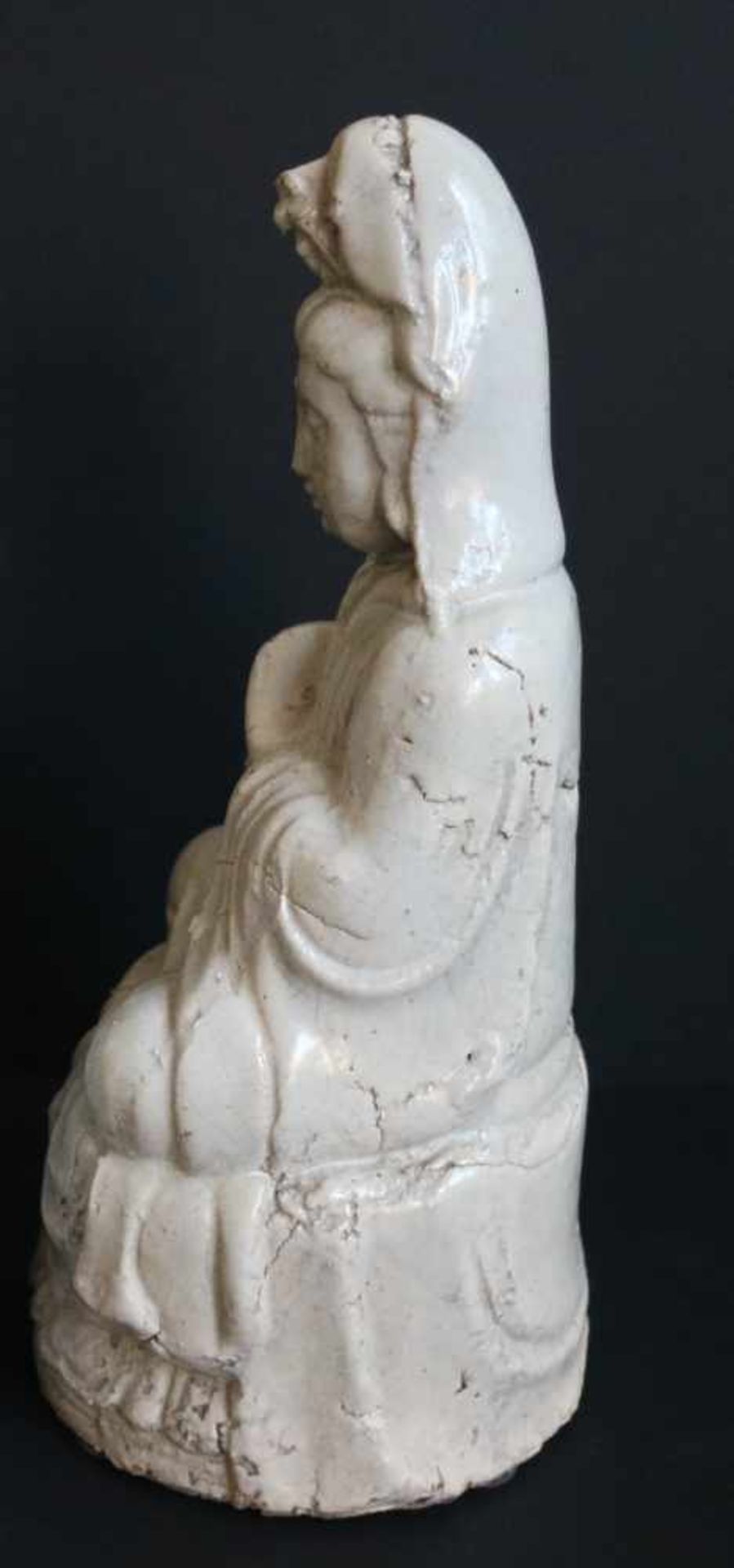 Chinese ceramics Guanyin 19th century - Bild 4 aus 5