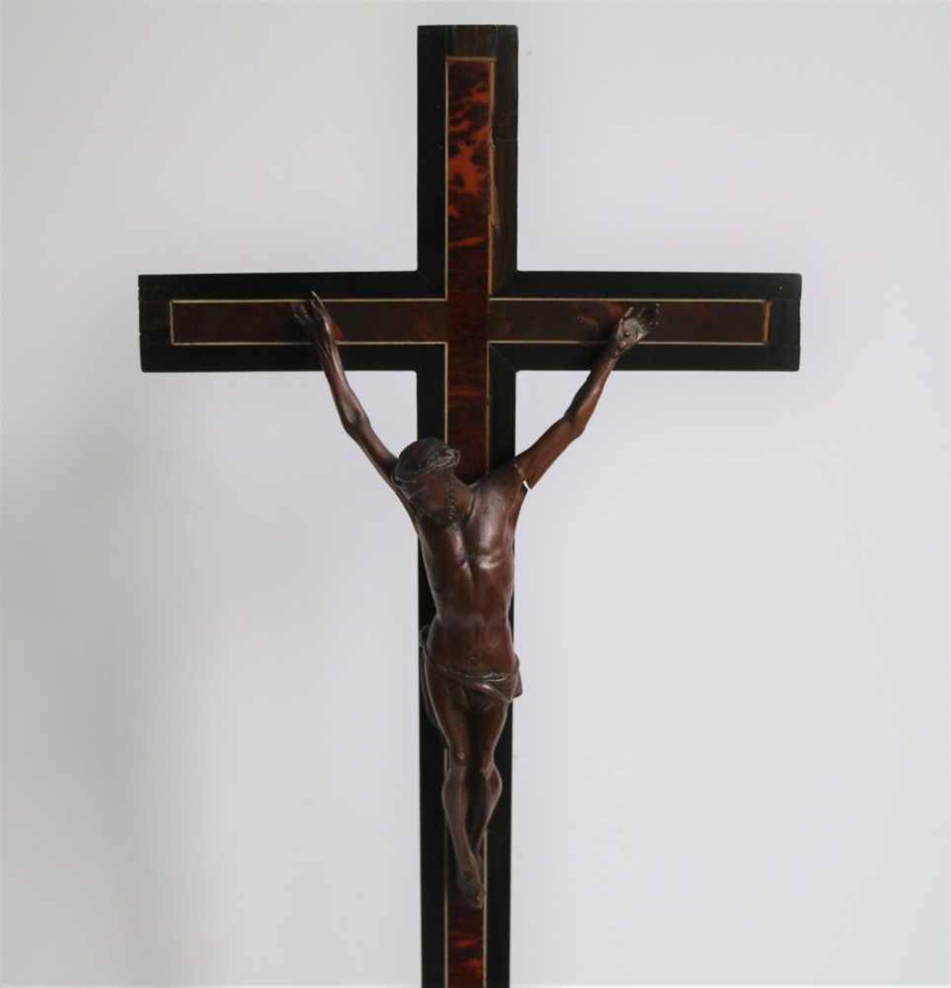 Crucifix 18th century 18th century H 76 cm bursts in a hand - Bild 2 aus 2