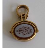 Gold seal pendative 19th century 3,5 x 2,5 x 0,9 cm