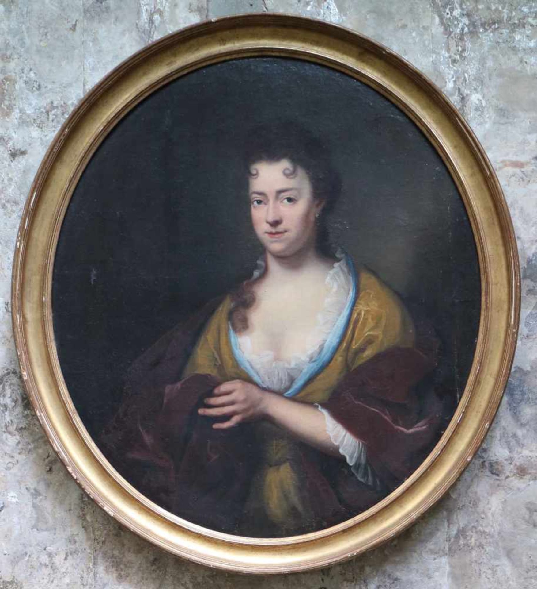 Belgian school oil on canvas Noble lady 17th century 85 x 95 cm flakes