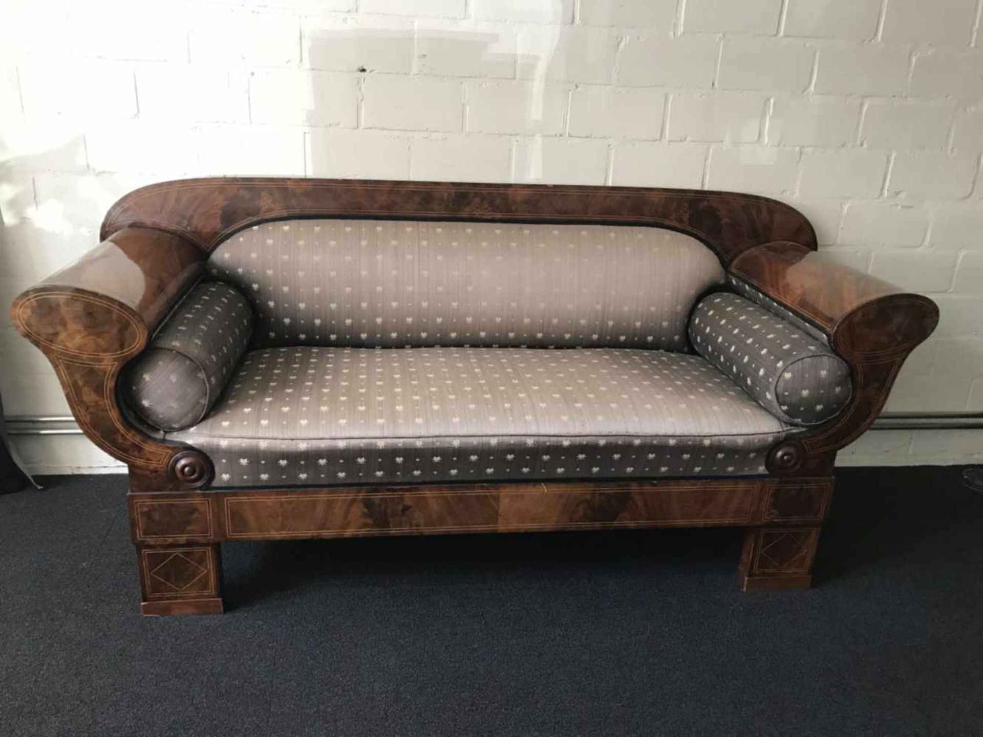 Biedemayer daybed acajou L 216 H 98 D 70 cm.