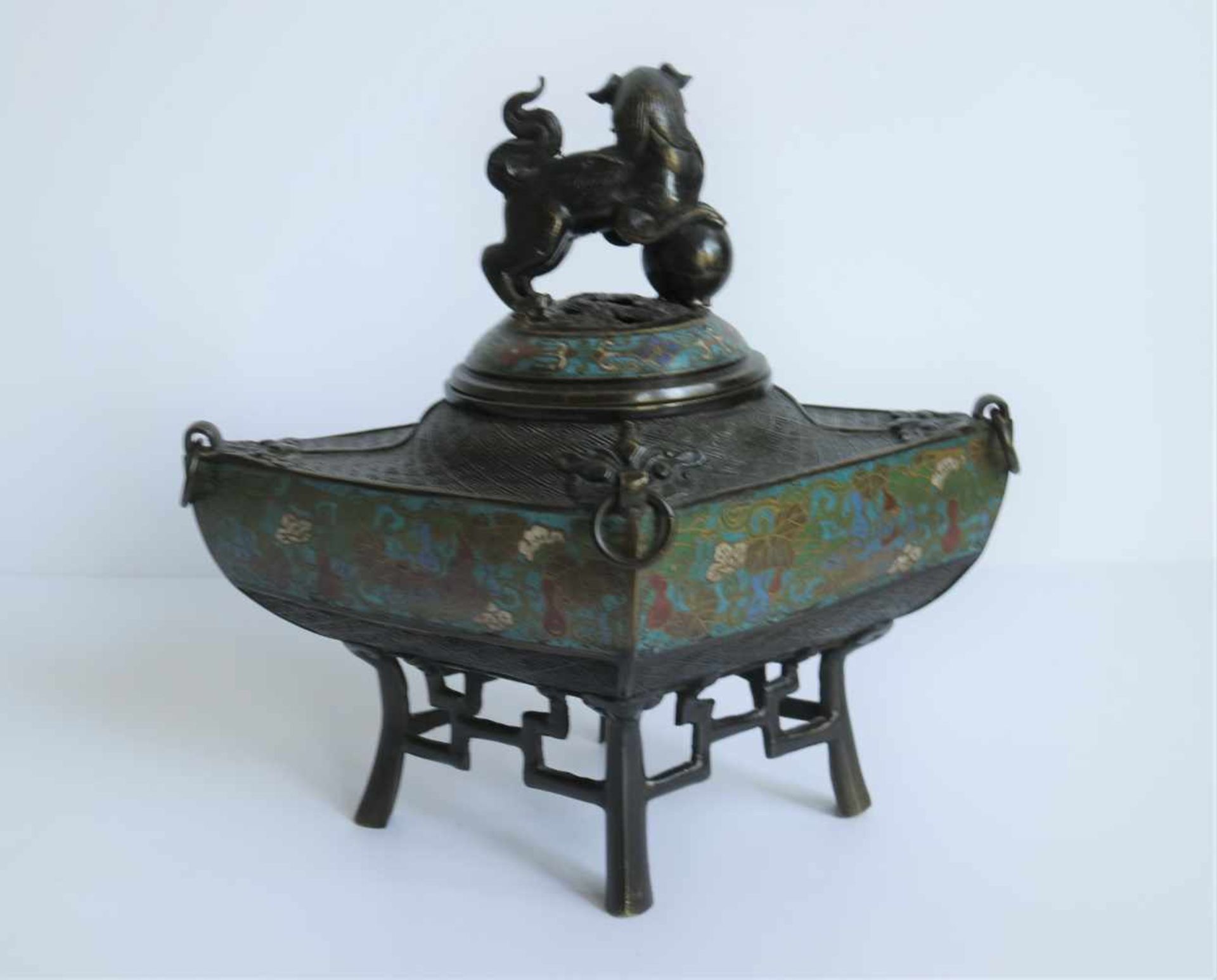 Japanese champlevee incense burner 19th century 30 x 19 x 18 cm Leg broken off - Bild 3 aus 4