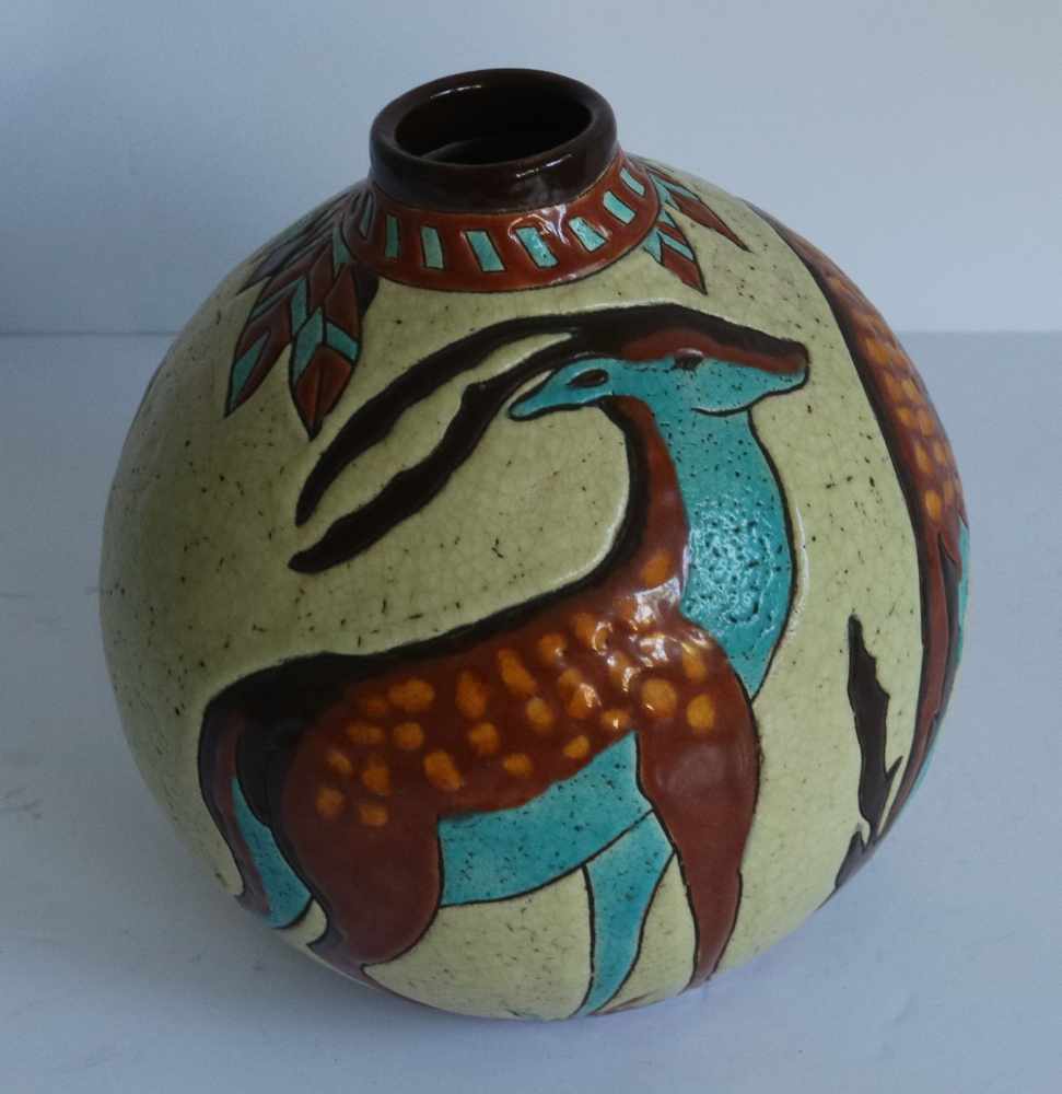 Boch keramis vase with fallow deer D 943 H 19,5 cm - Image 2 of 5