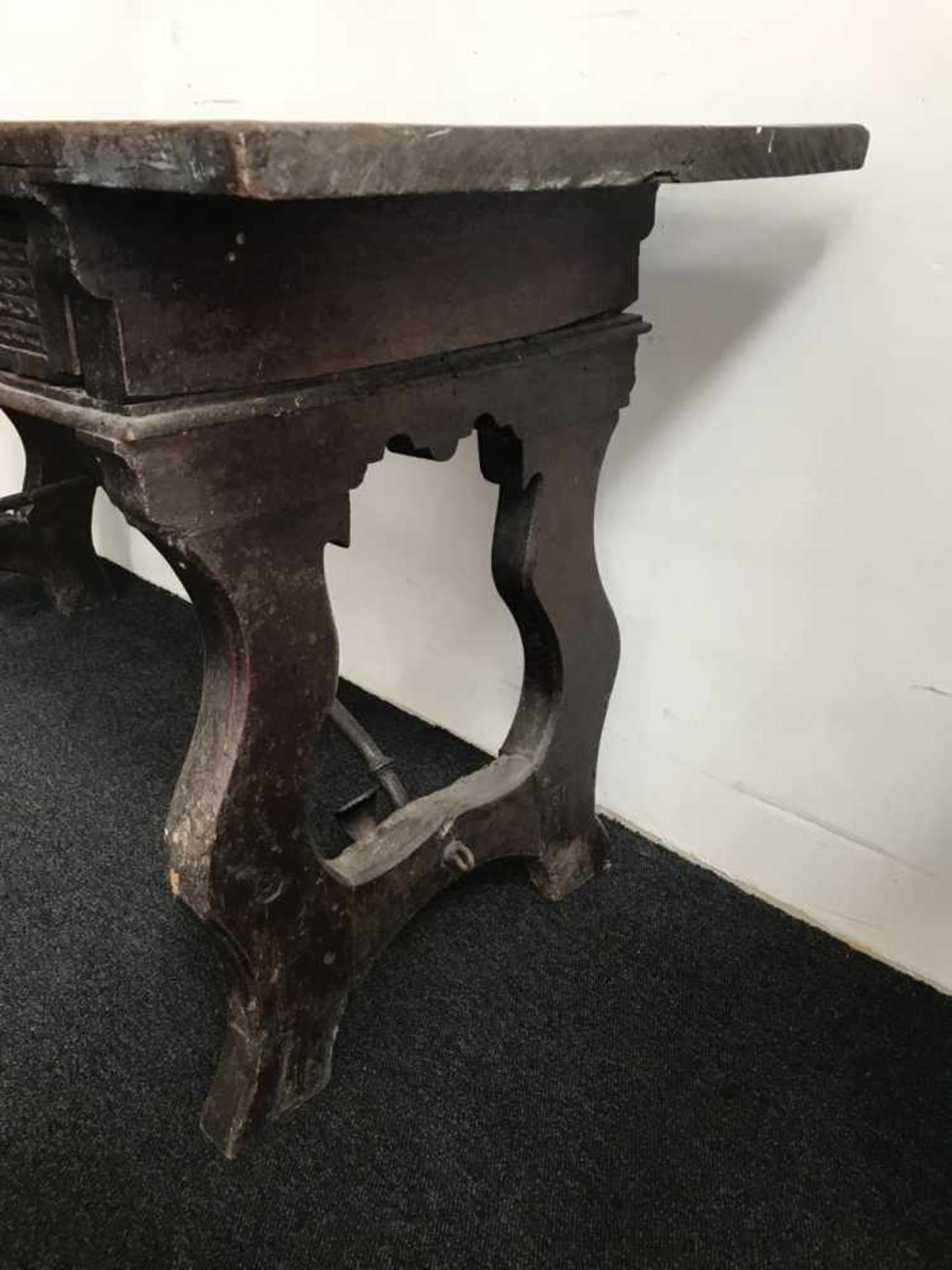 Spanish table 17th century H 79 B 153 D 57 cm - Bild 3 aus 4