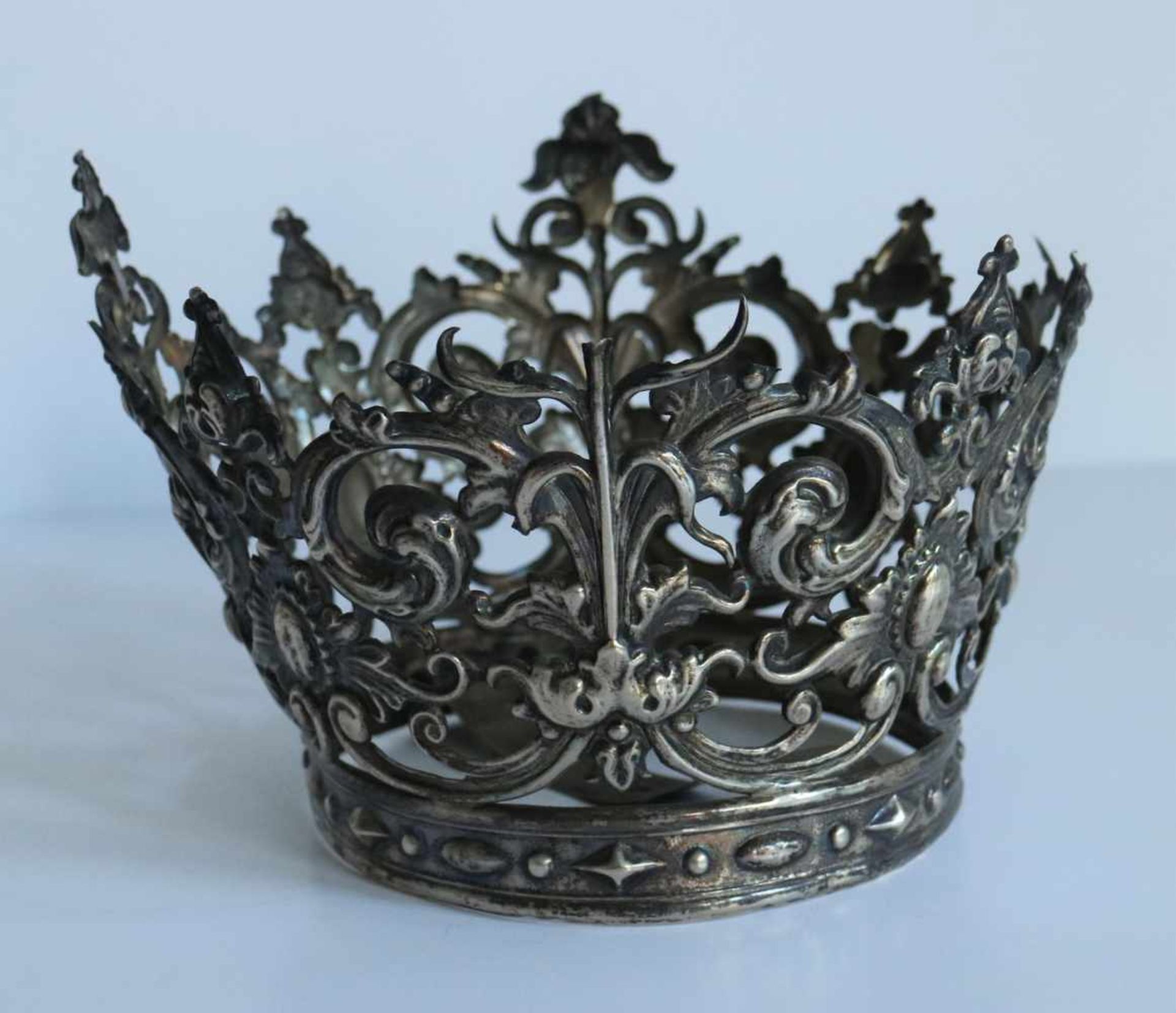 Silver Madonna Crown 19th century, 88 grams H 11,5 dia 16 cm - Image 3 of 5