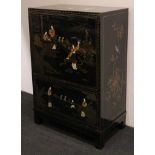 Chinese cabinet Chinese cabinet H 131 B 97 D 51 cm