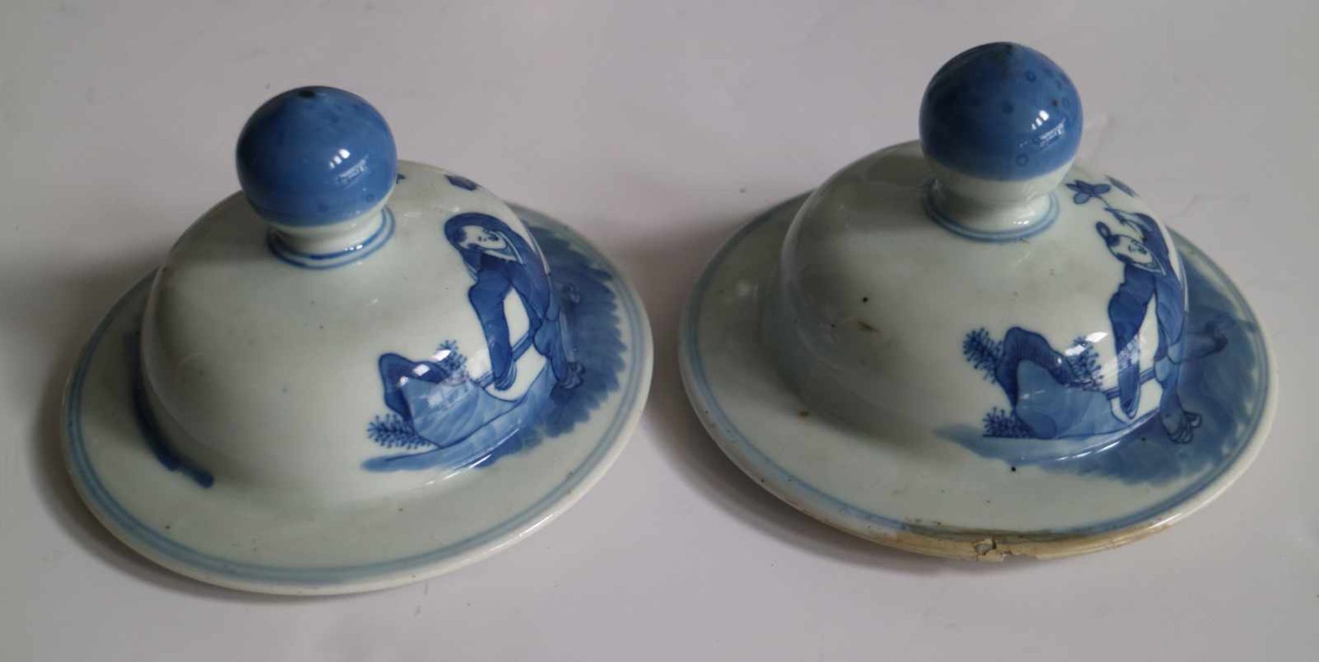 Chinese porcelain pair of blue and white lidded pots 1900 H 31 damage to lid / restoration - Bild 4 aus 6