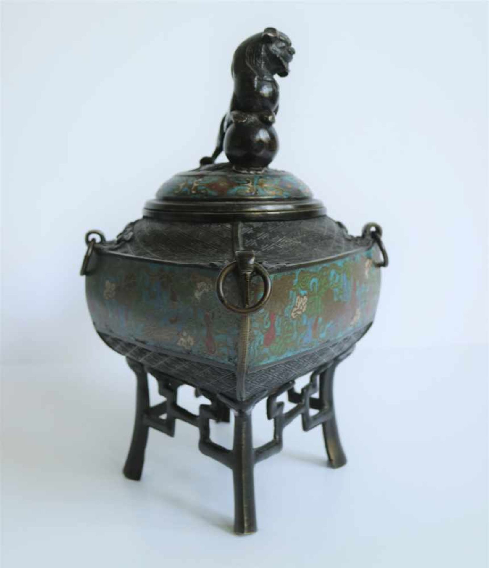 Japanese champlevee incense burner 19th century 30 x 19 x 18 cm Leg broken off - Bild 2 aus 4