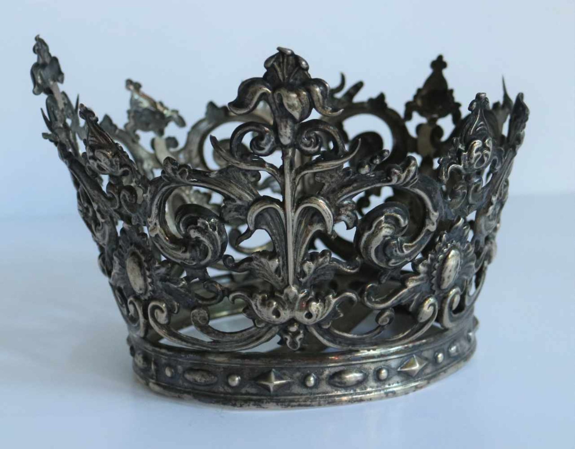 Silver Madonna Crown 19th century, 88 grams H 11,5 dia 16 cm - Image 2 of 5