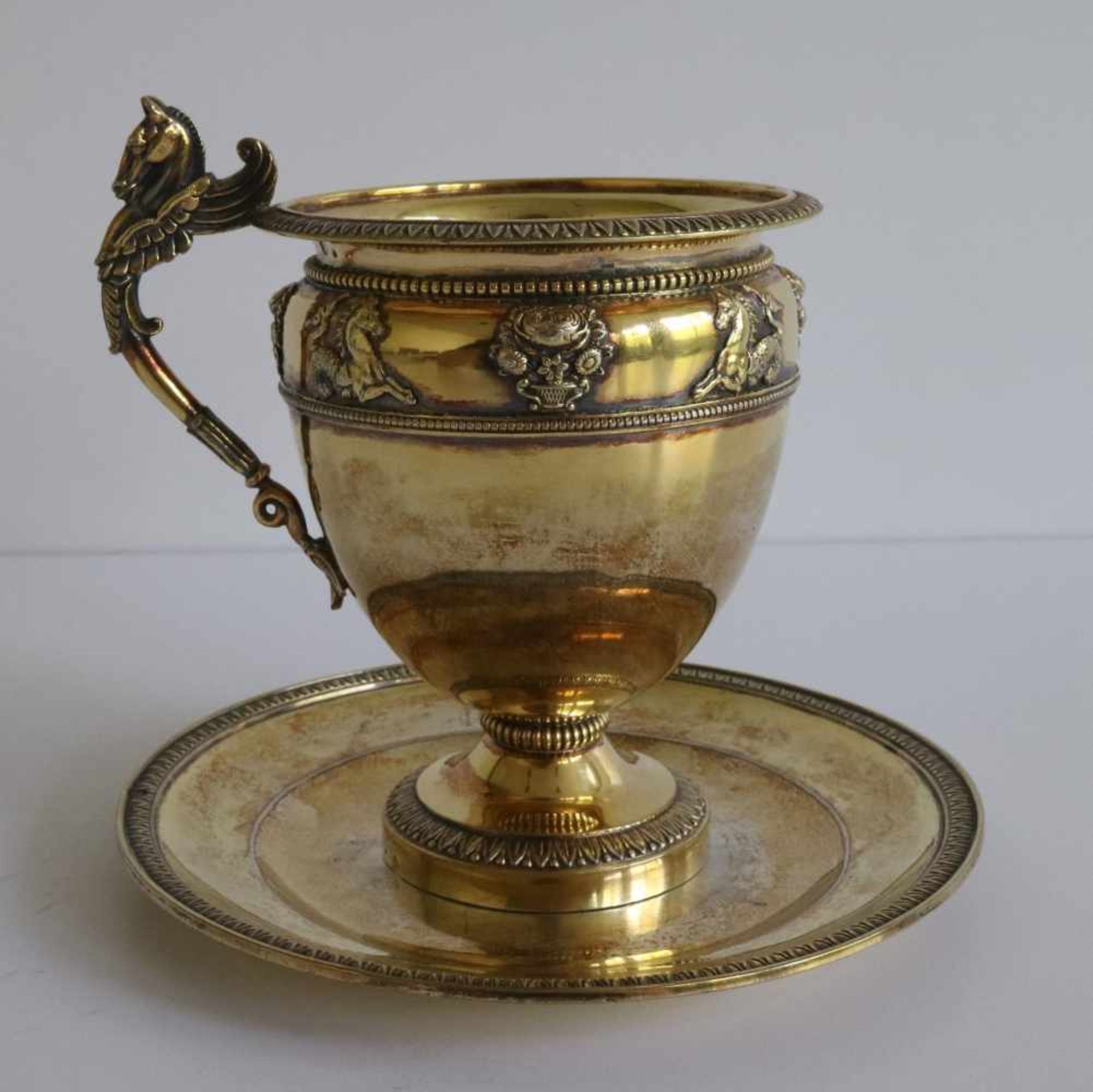 Chocolate cup with saucer silver with vermeille, Paris 1818 - 1838, 293 grams H 12 dia 13,5 cm - Bild 3 aus 6