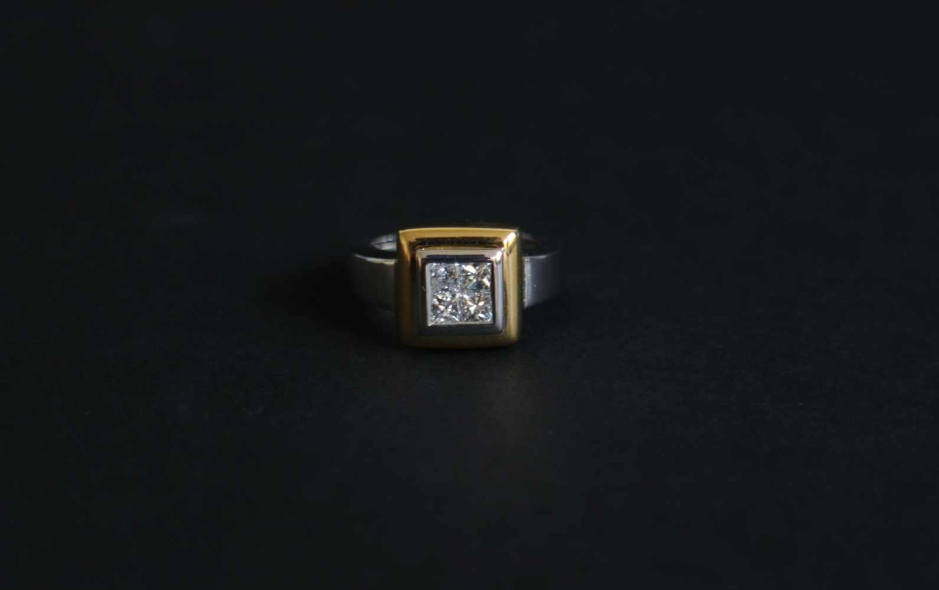Bicolor ring ring 18 kt 11 gr, 4 x diamond - princess cut 0.71 kt - Bild 2 aus 3