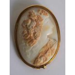 Cameo in gold frame Bachus with buck H 7,5 B 5,5 cm