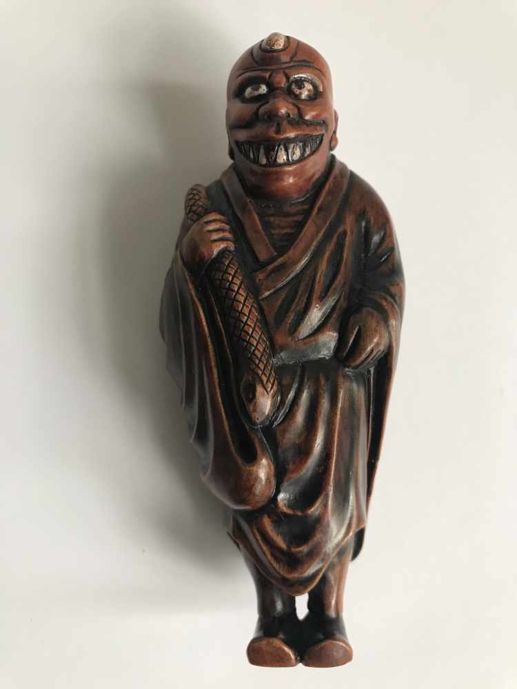 Boxwood netsuke Oni an Oni Japan MEIJI period H 9,4 cm signed private collection