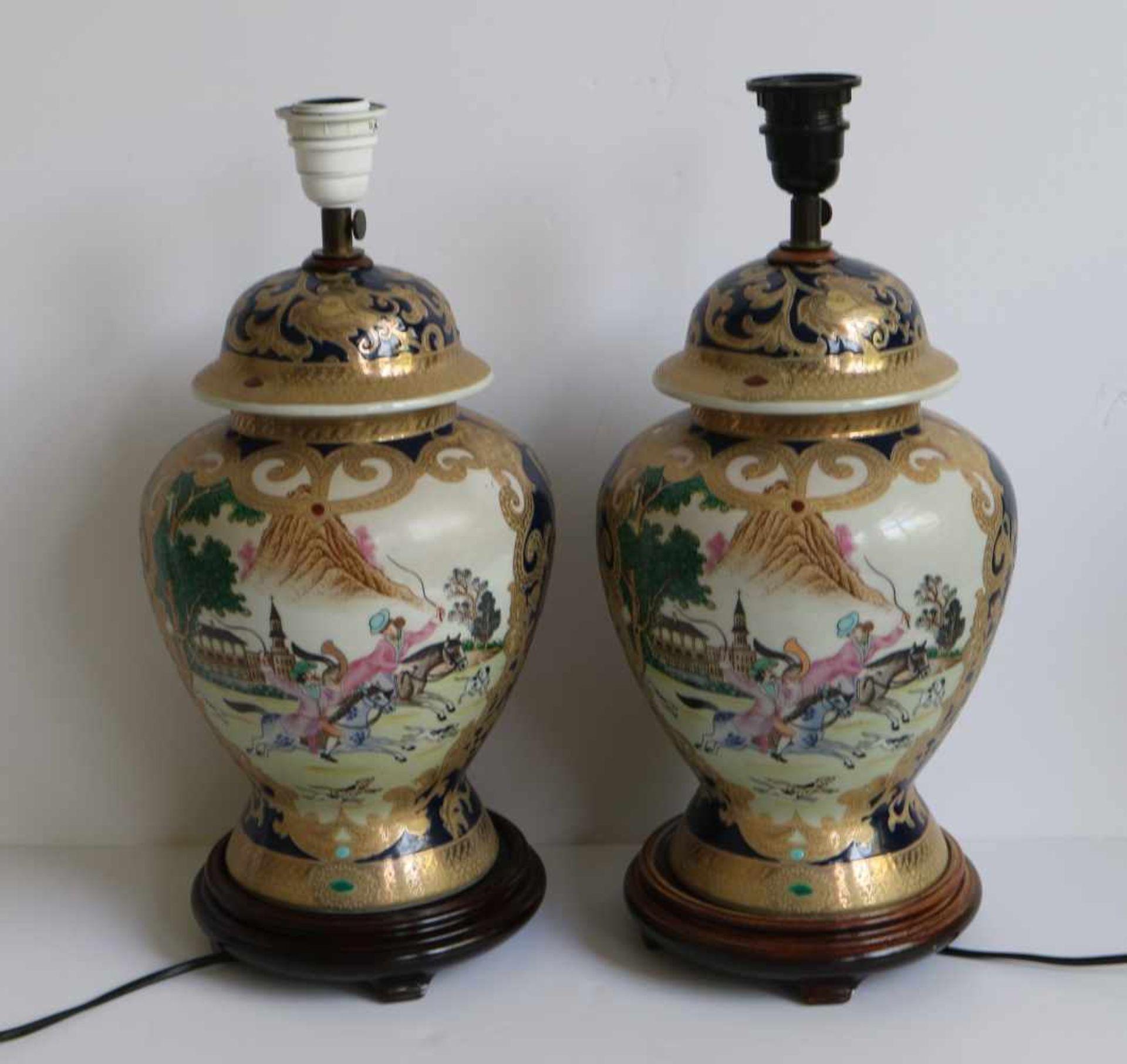 Couple of Chinese lamps Chinese H 47,5 cm