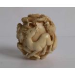 Netsuke Okimono Ivory animals of the Zodiac, Japan TAISHO period L 4,6 cm private collection