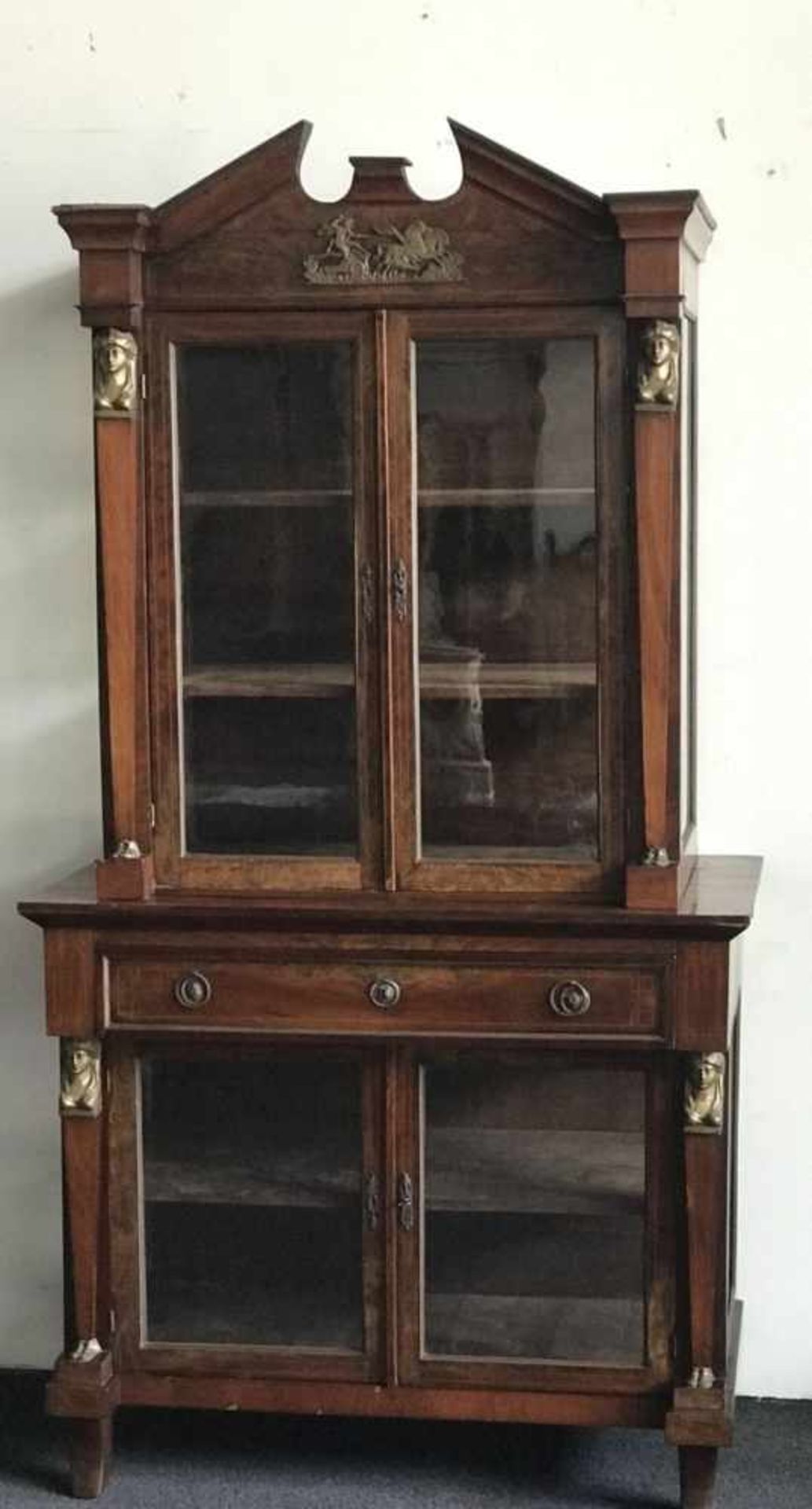 Display cabinet acajou H 197 B 103 D 51 cm