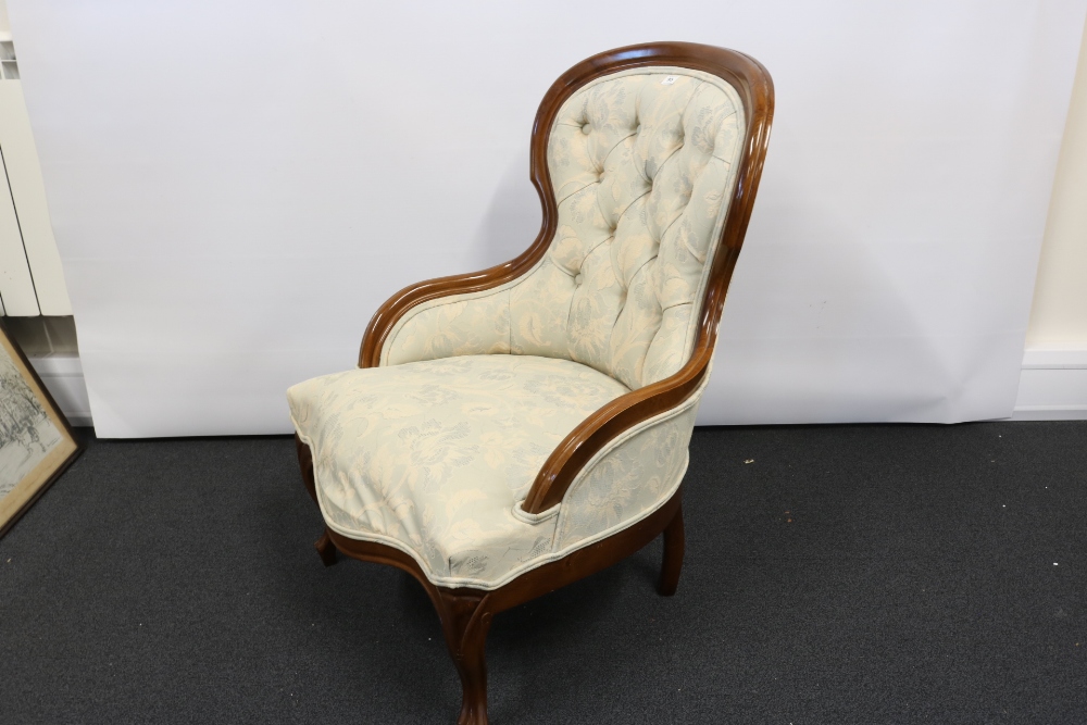 Antique Reproduction Spoonback Bedroom Chair - Image 6 of 7