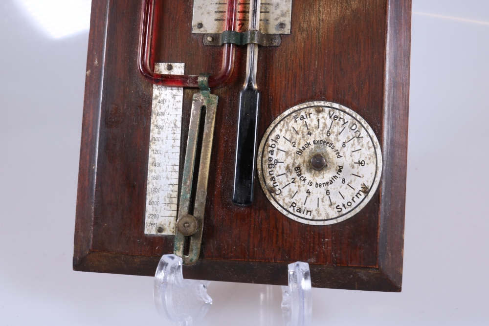 D. R. G. M. Sympiesometer Compact with Lightweight Barometer - Image 2 of 6