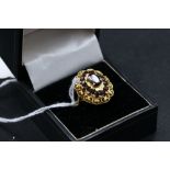 18ct Gold Ring set with Garnets