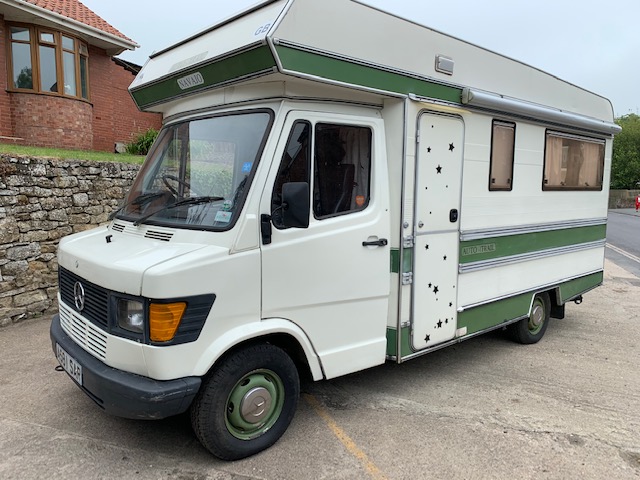 1984 Mercedes 207D Camper