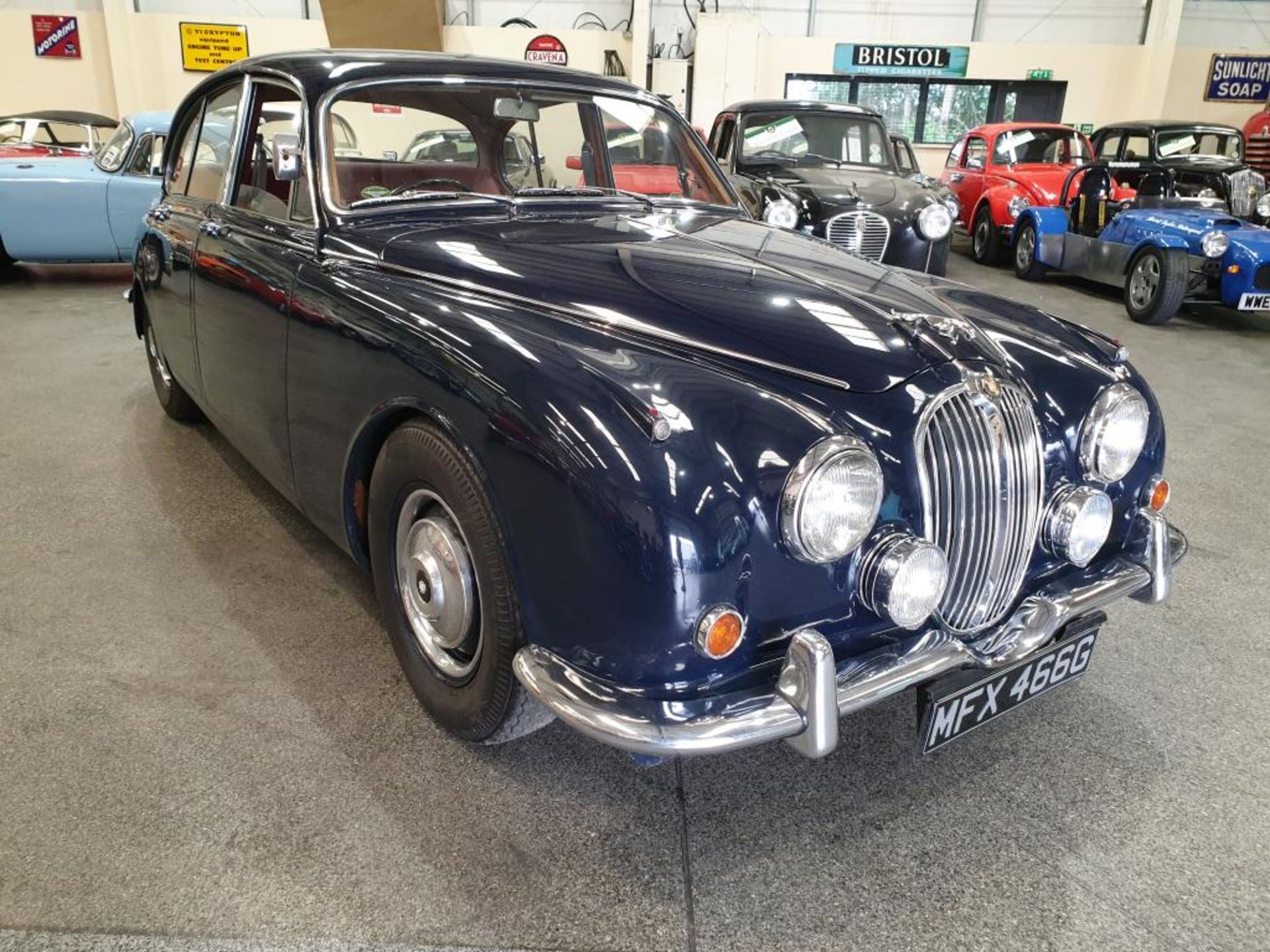 1969 Jaguar Mk2