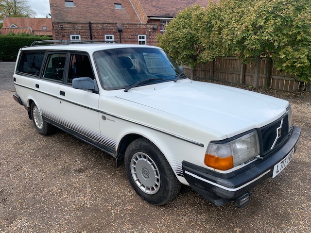 1993 Volvo 240 SE Estate