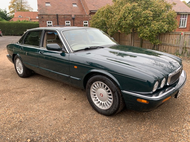 1998 Jaguar XJ8